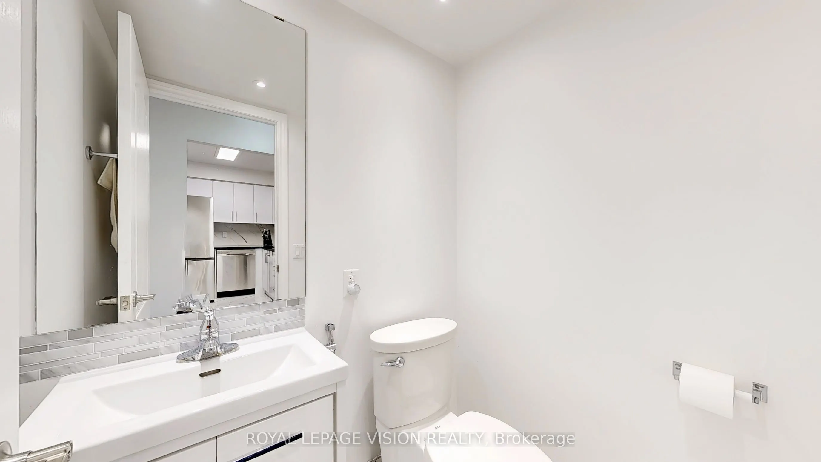 115 Omni Drive, #207