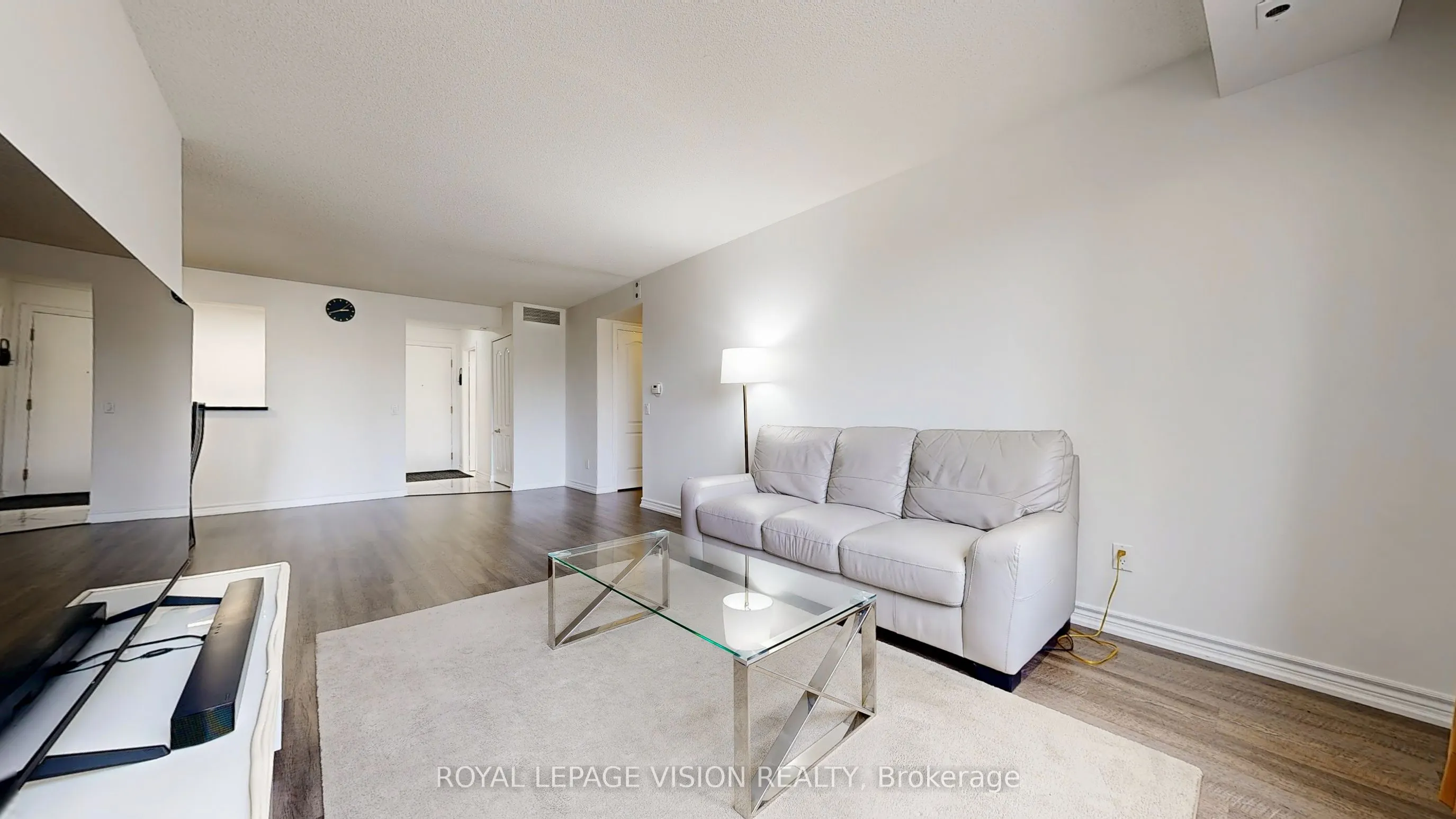 115 Omni Drive, #207
