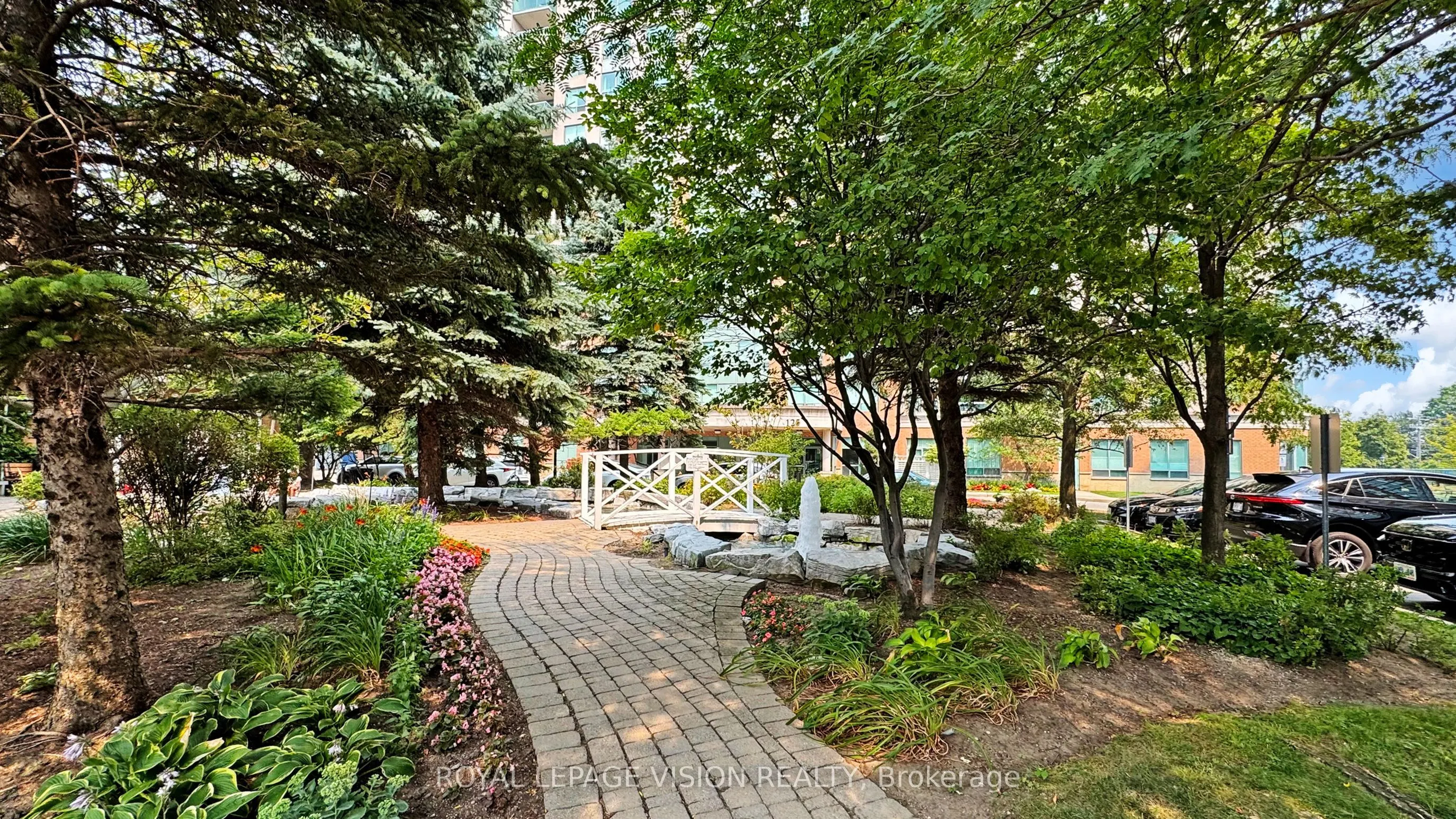 115 Omni Drive, #207