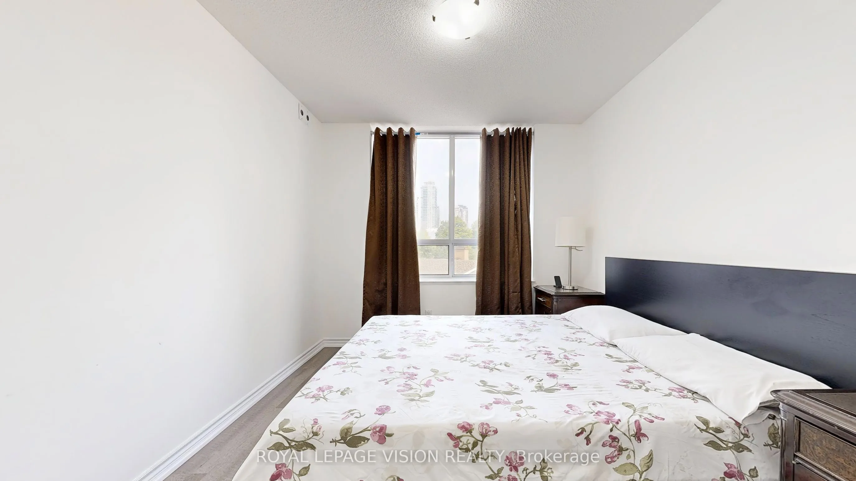115 Omni Drive, #207