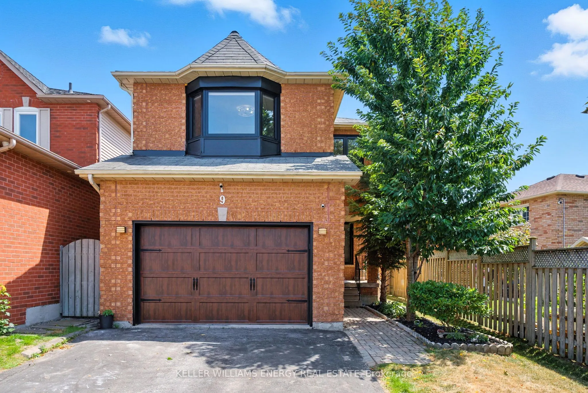9 Glen Ray Court