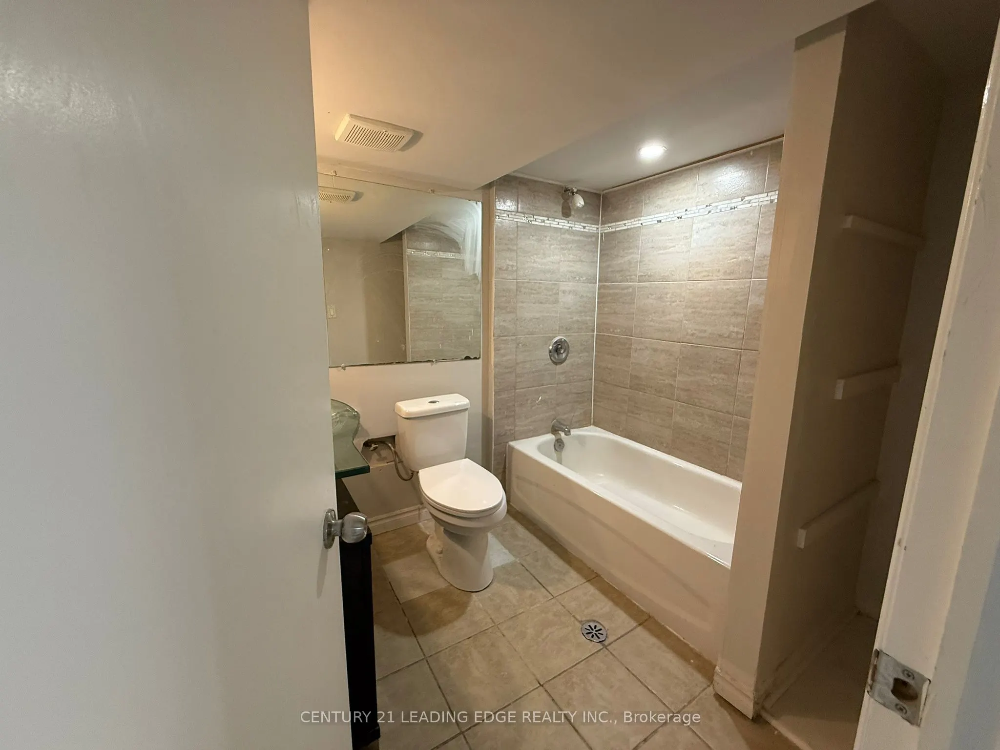 360 Guelph Street, #Lower