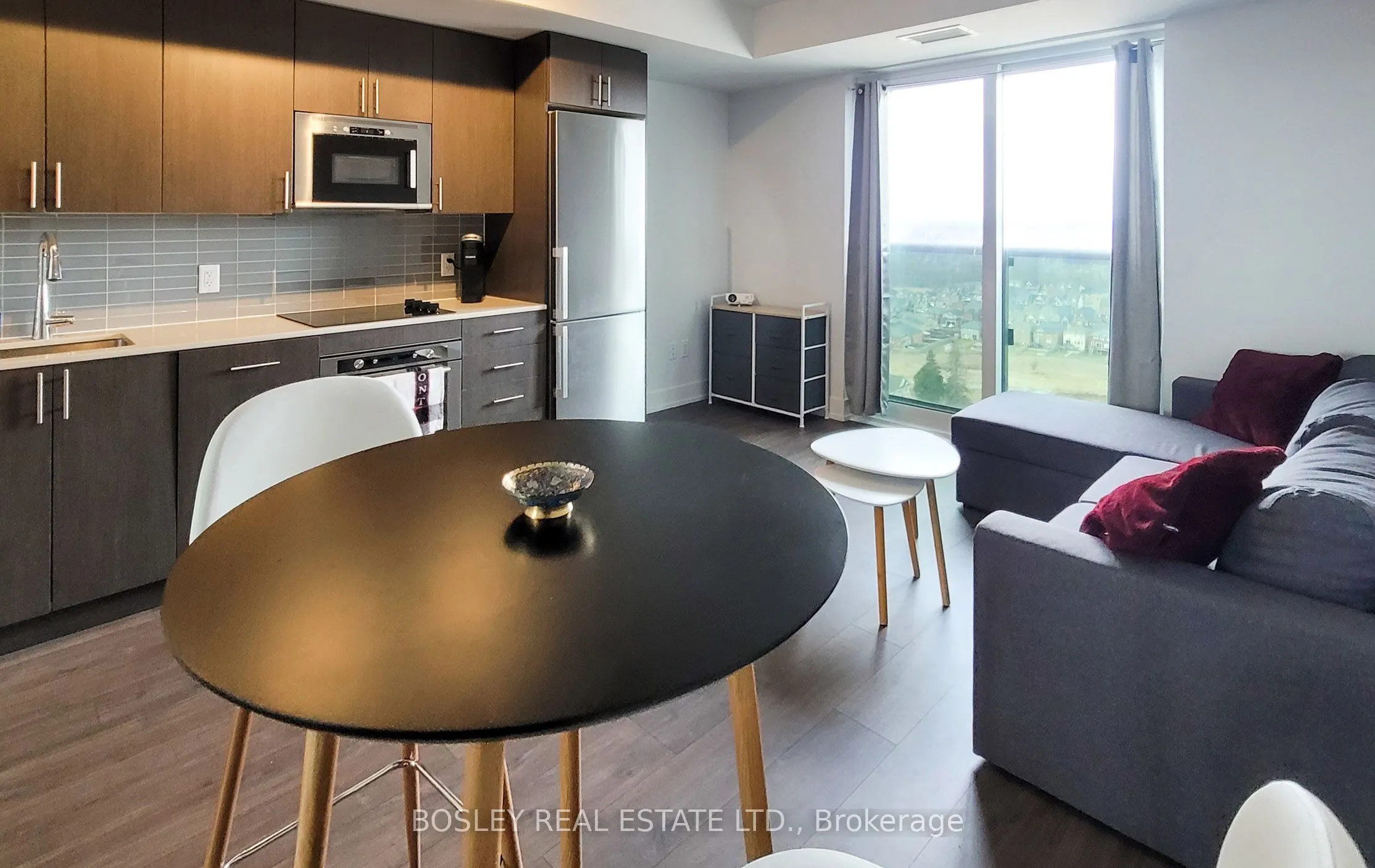 2550 Simcoe Street N, #2119