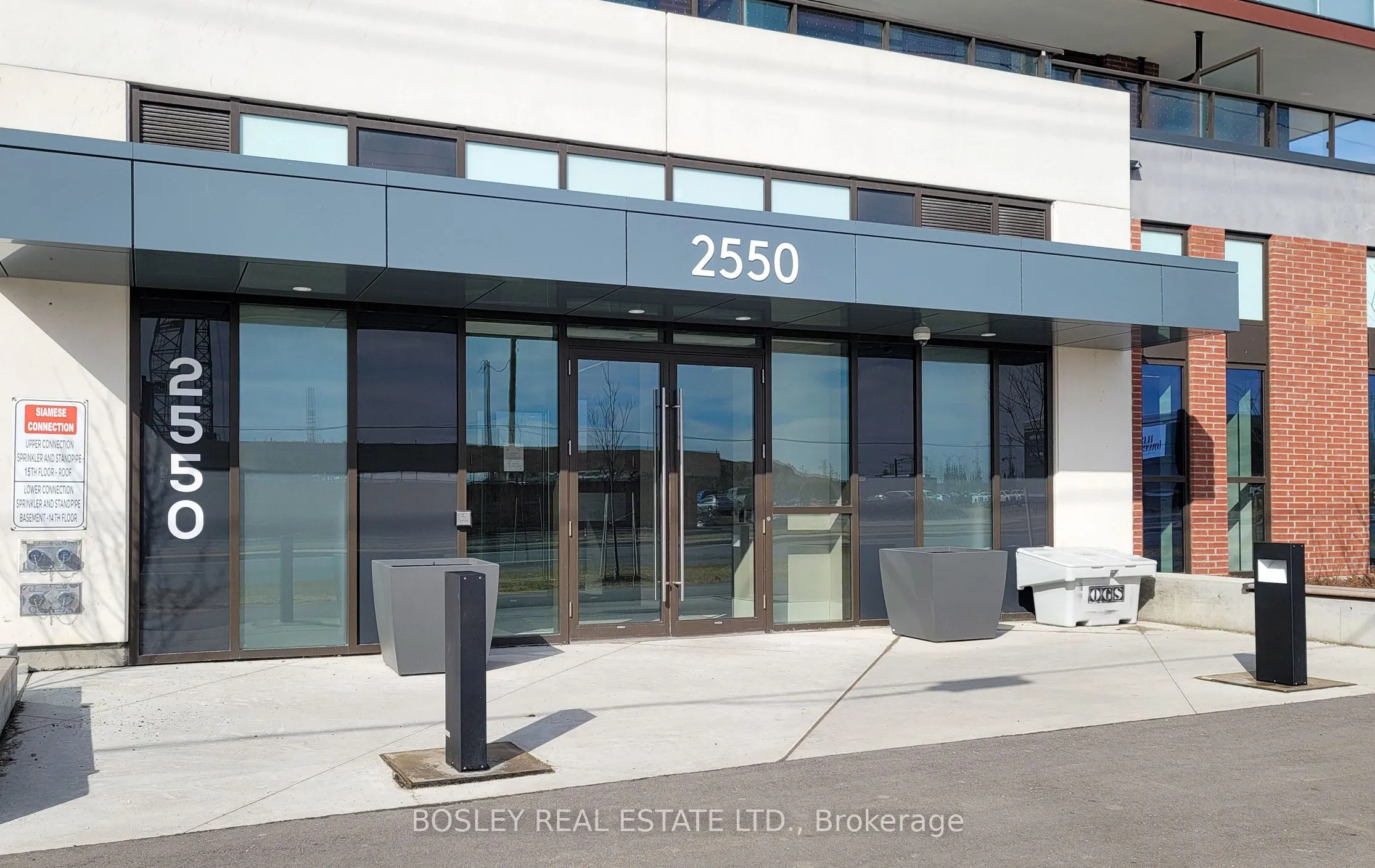 2550 Simcoe Street N, #2119
