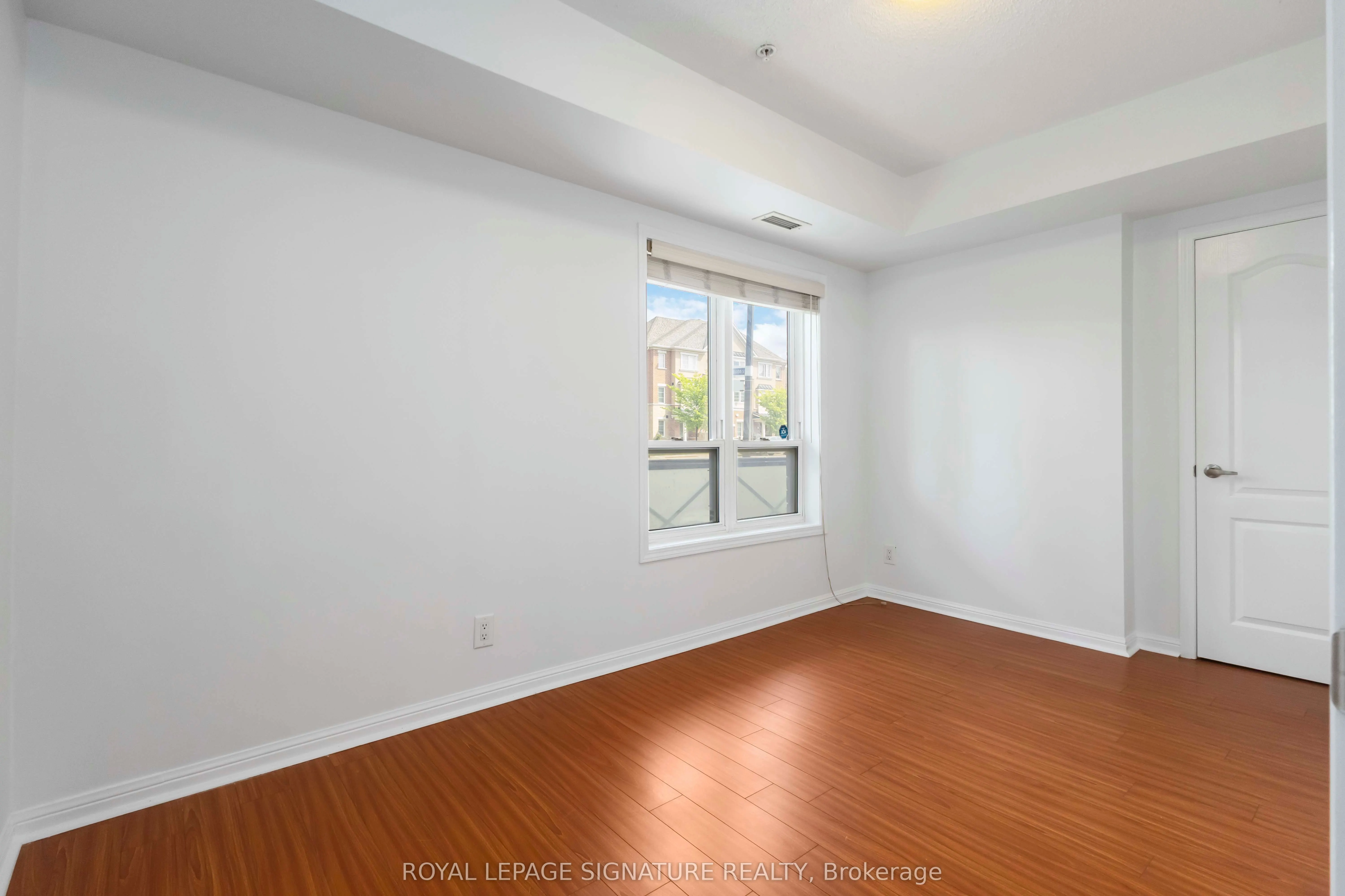 60 Mendelssohn Street, #121
