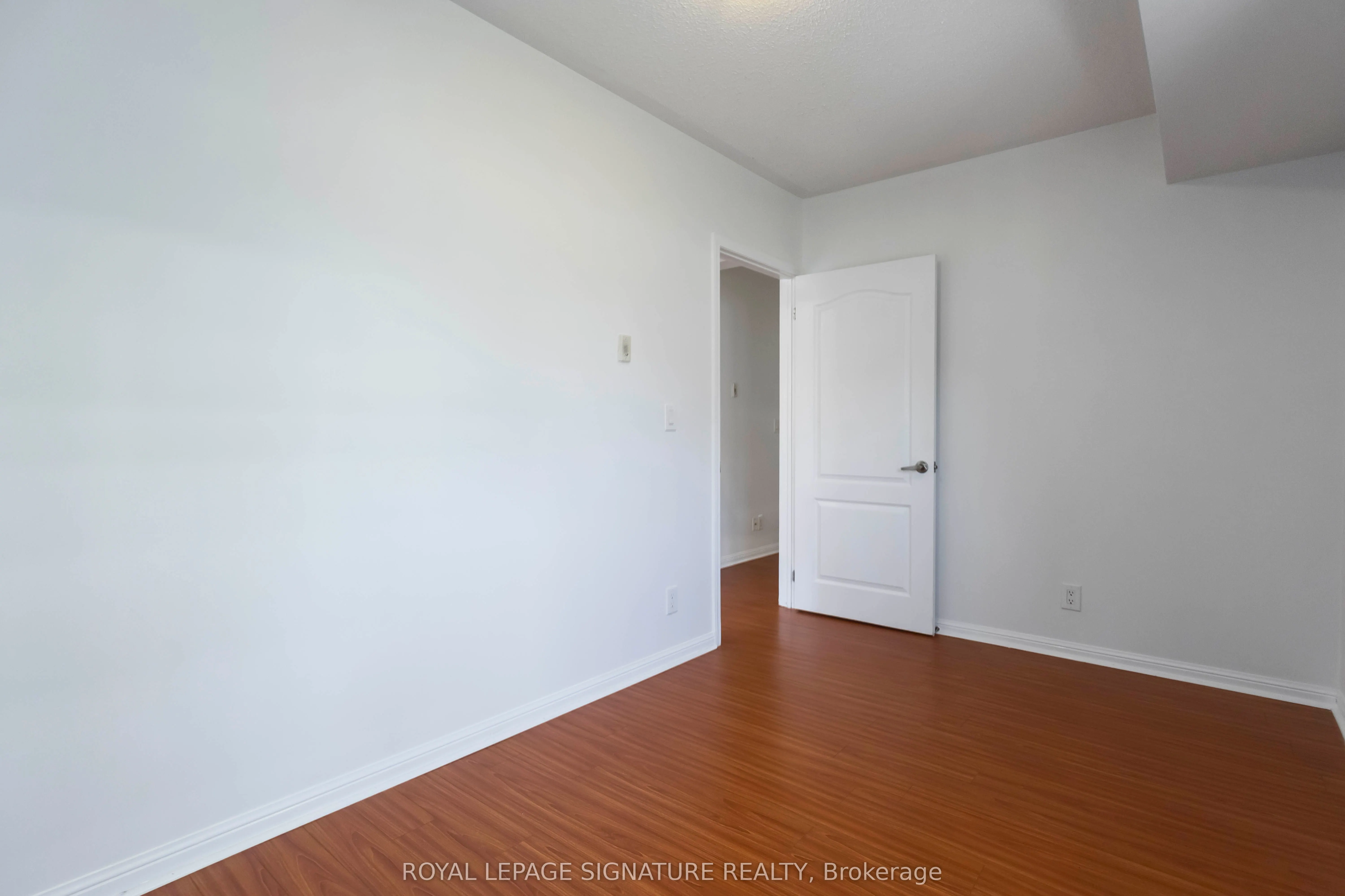 60 Mendelssohn Street, #121