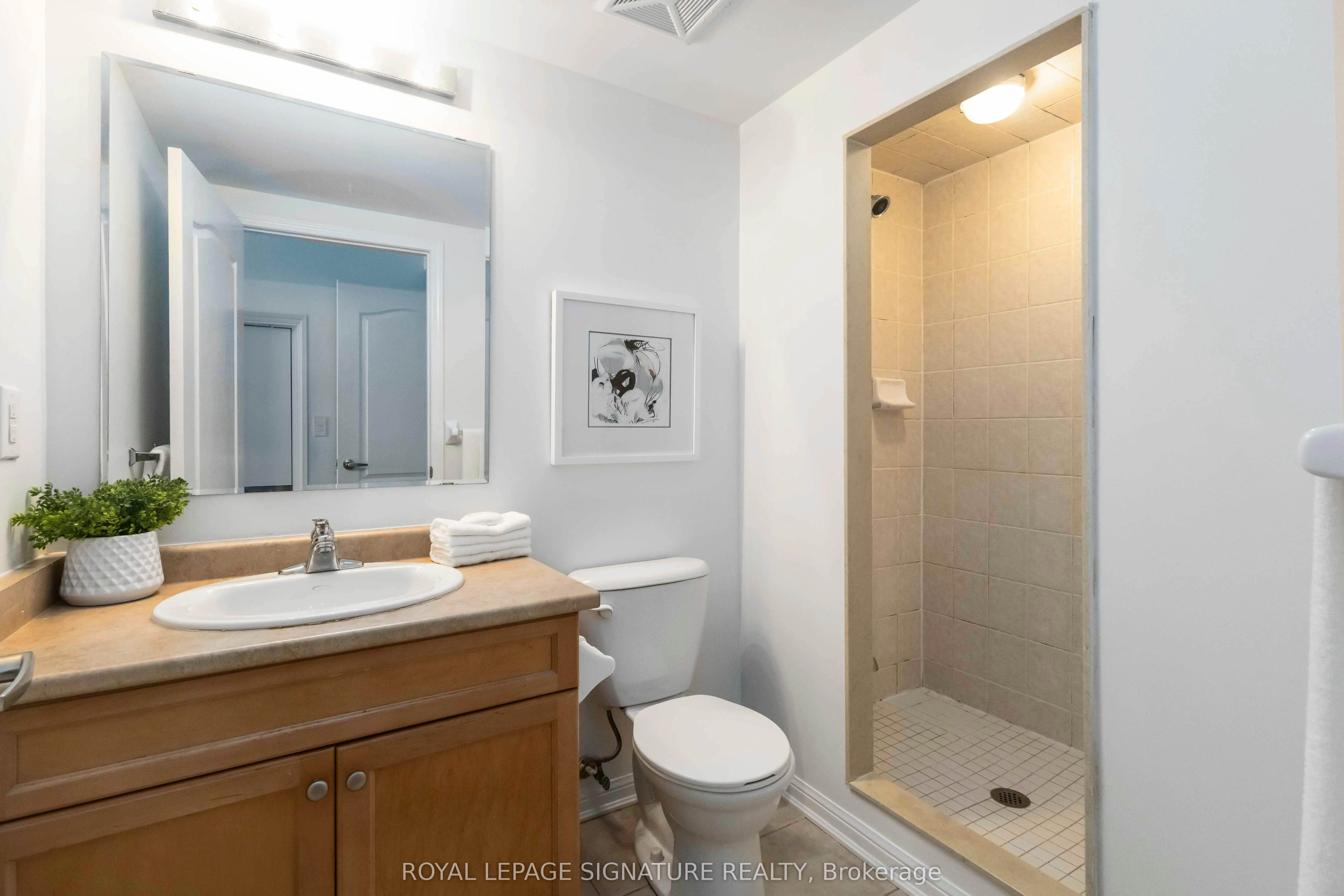 60 Mendelssohn Street, #121