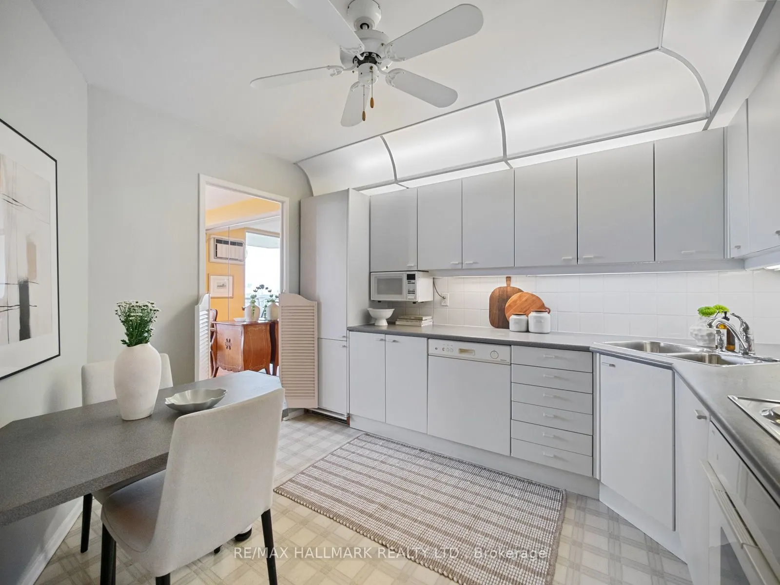 980 Broadview Avenue, #2404