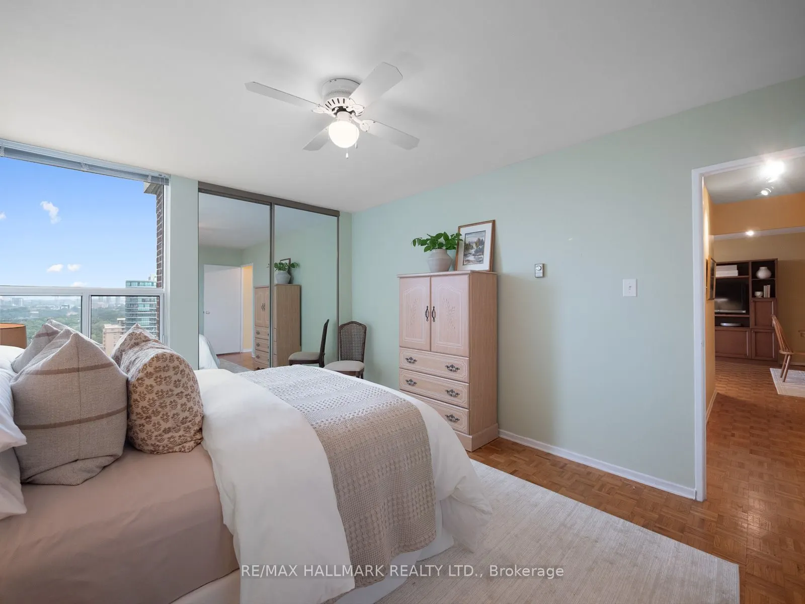 980 Broadview Avenue, #2404