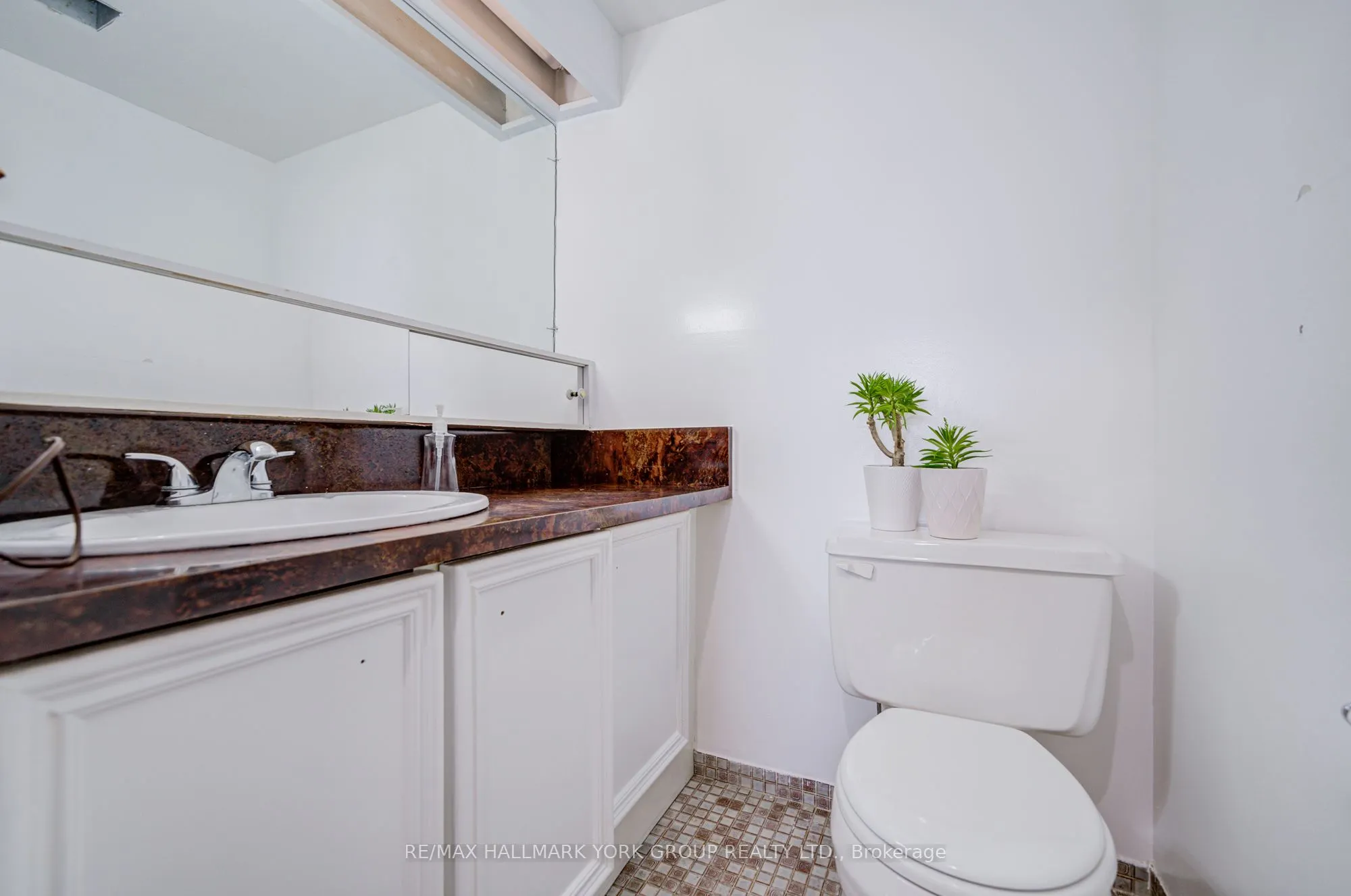 2365 Kennedy Road, ##1702