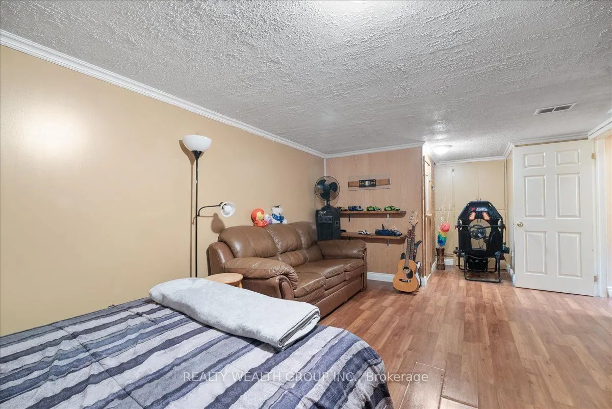 53 Northfield Road