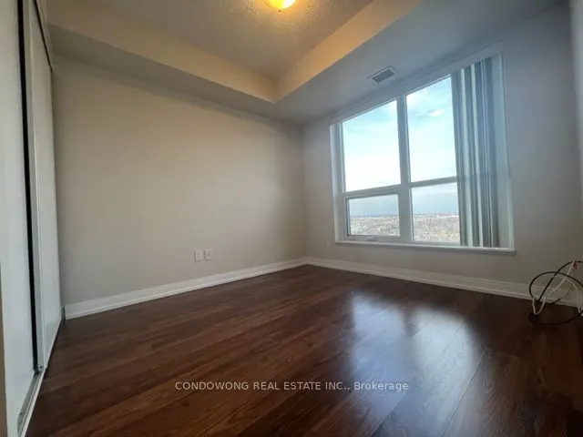 181 Village Green Square, #2321