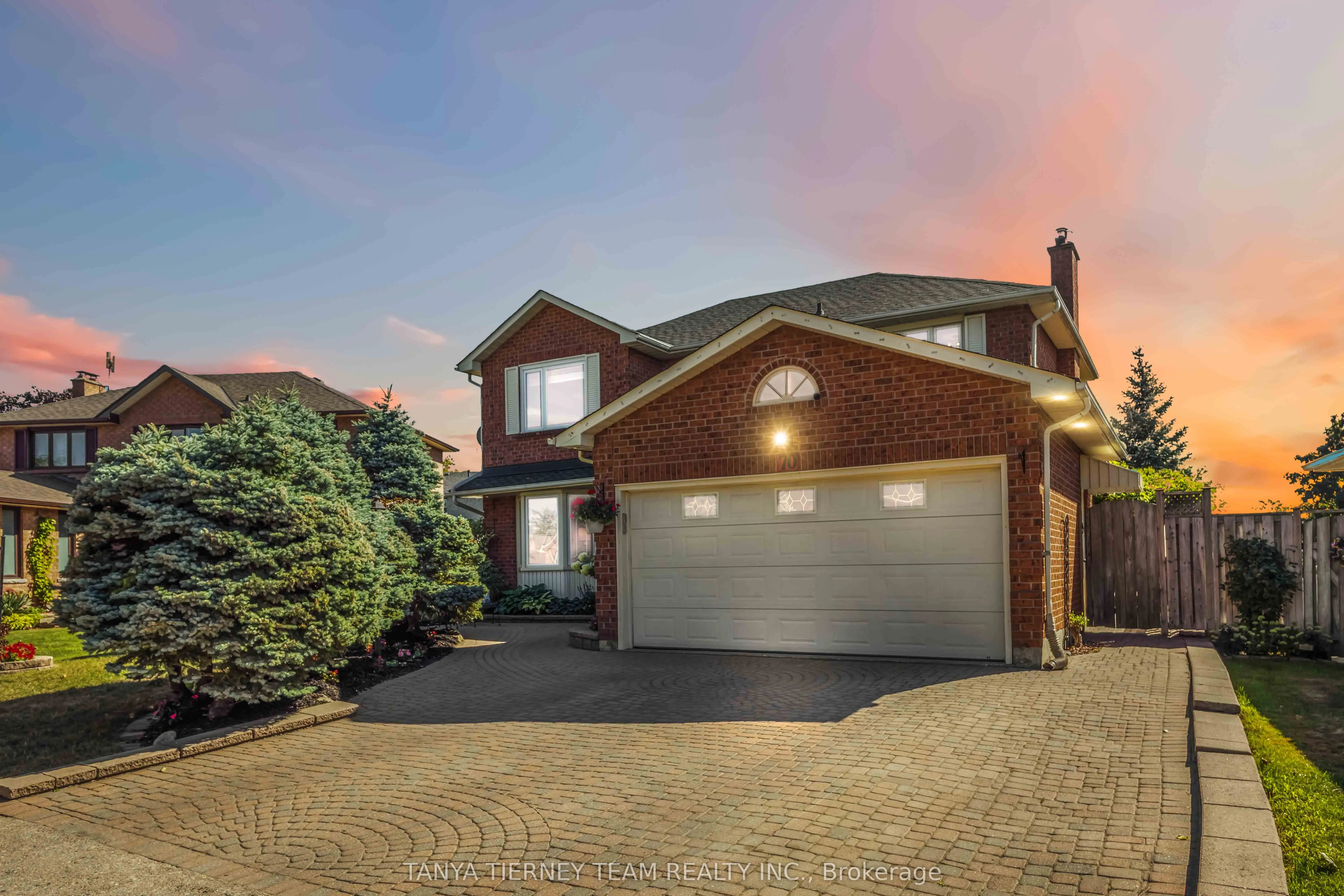 70 Canadian Oaks Drive