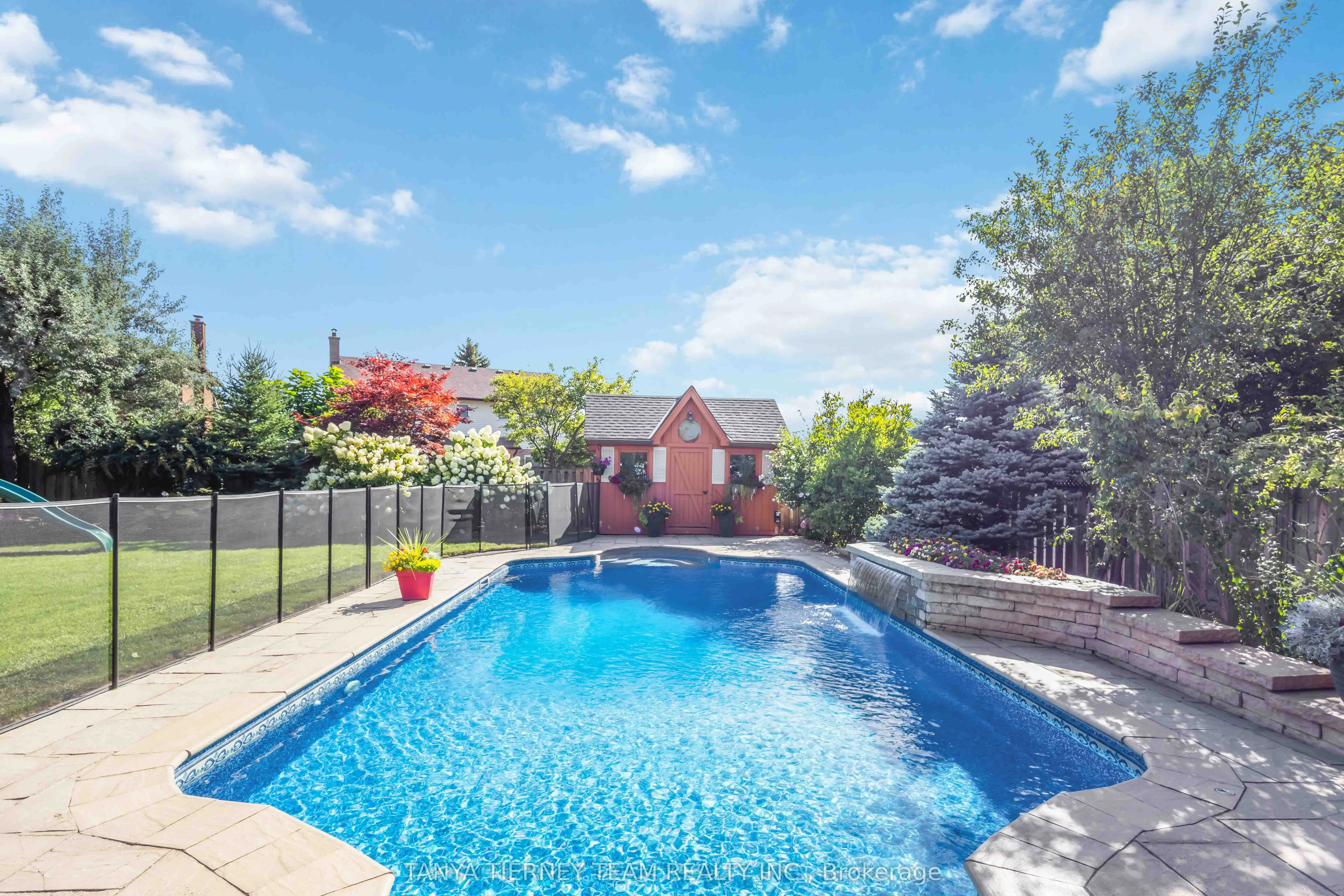 70 Canadian Oaks Drive