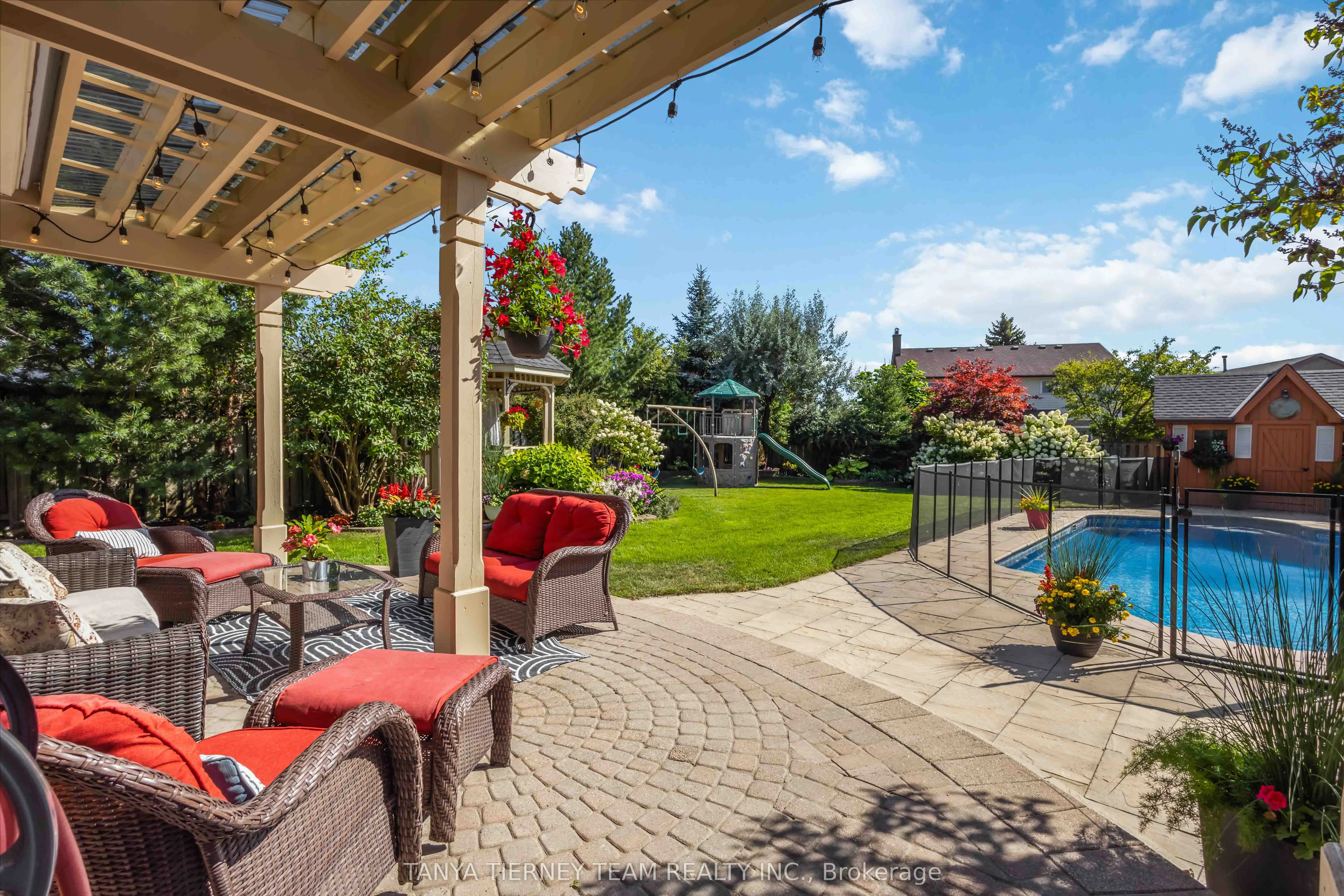 70 Canadian Oaks Drive