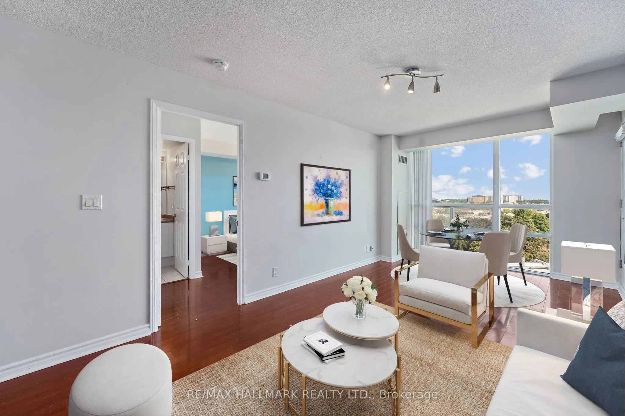 68 Grangeway Avenue, #909