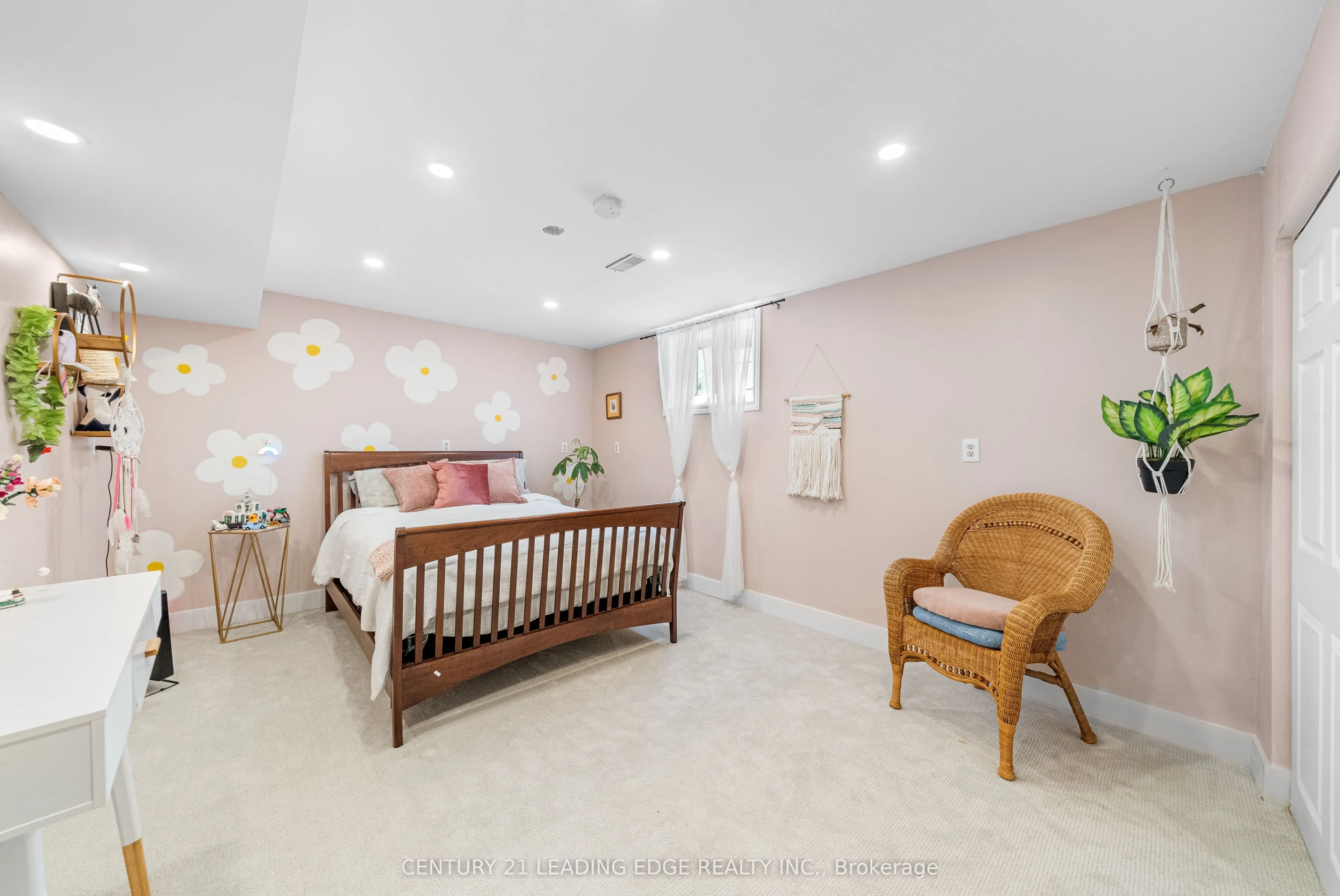 479 Brownfield Gardens
