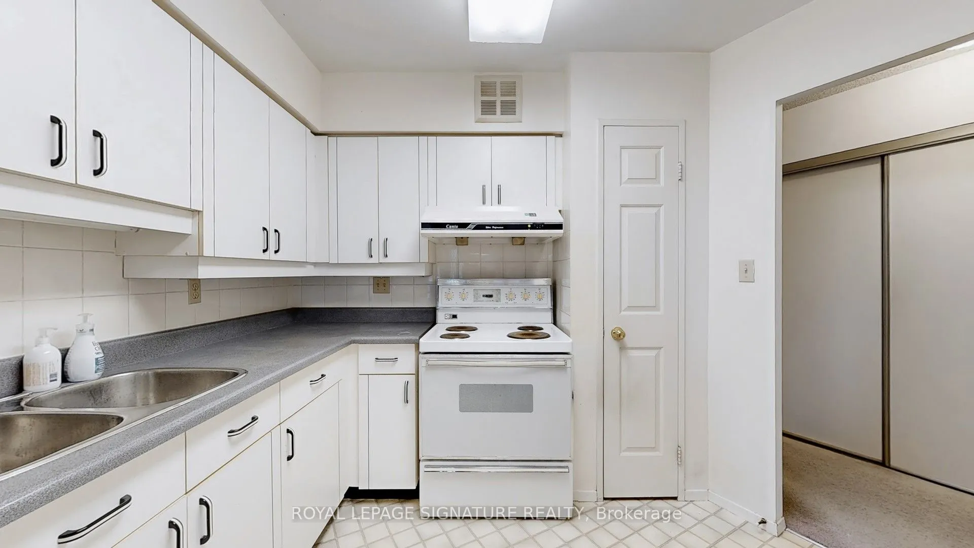175 Bamburgh Circle, #1418