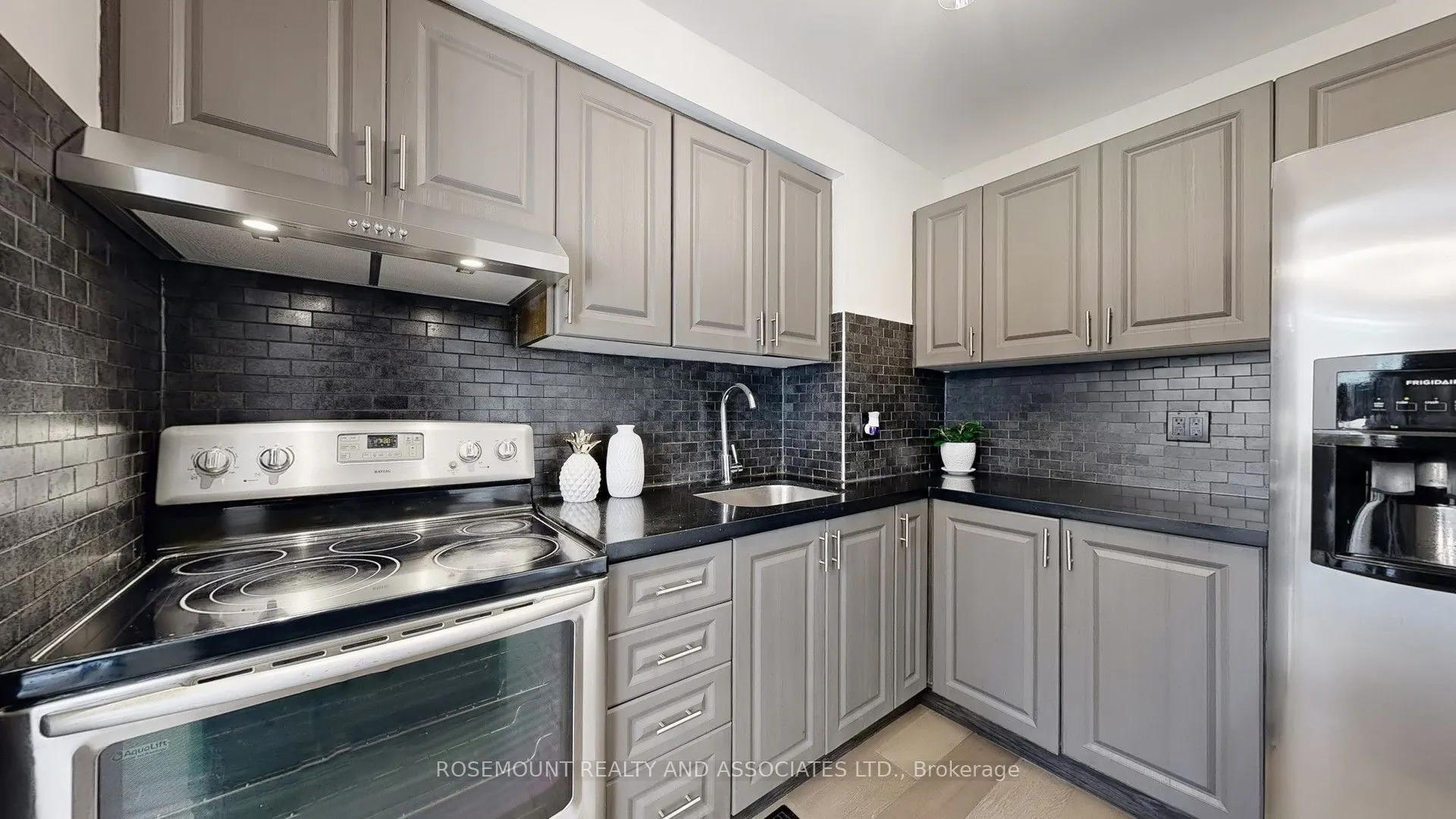 50 Blackwell Avenue, #25