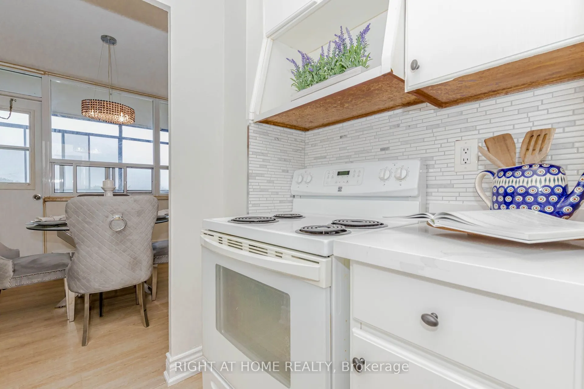 3311 Kingston Road, #707
