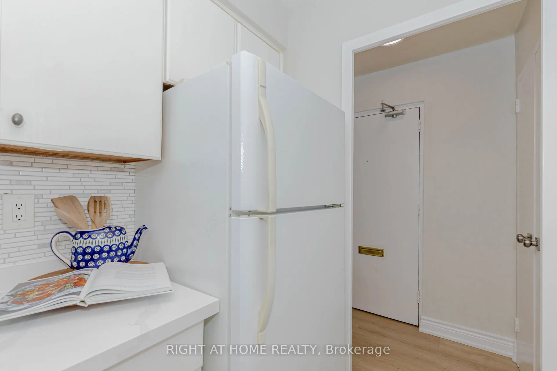 3311 Kingston Road, #707
