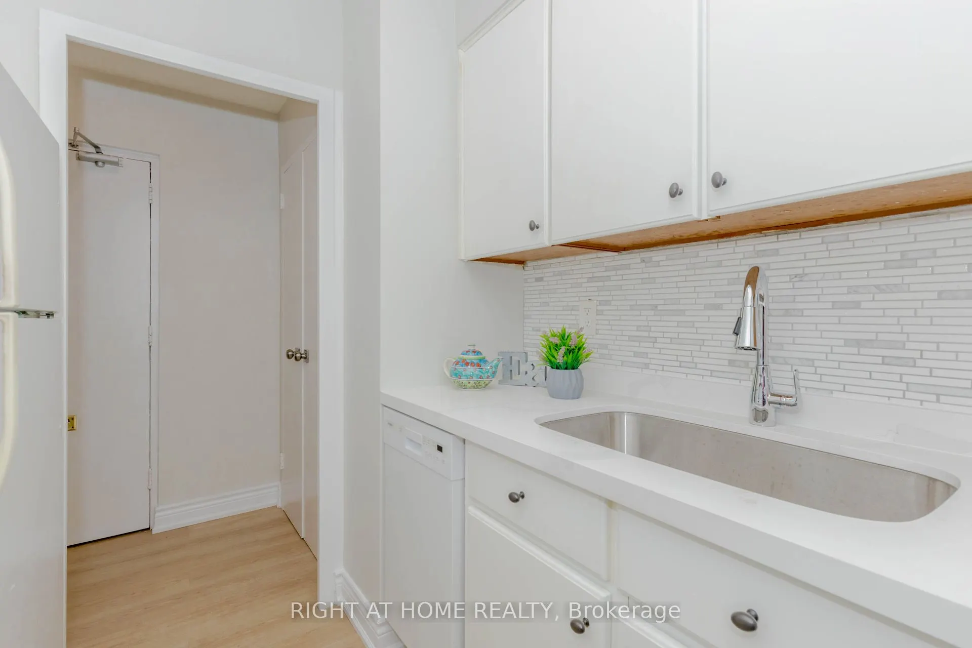 3311 Kingston Road, #707