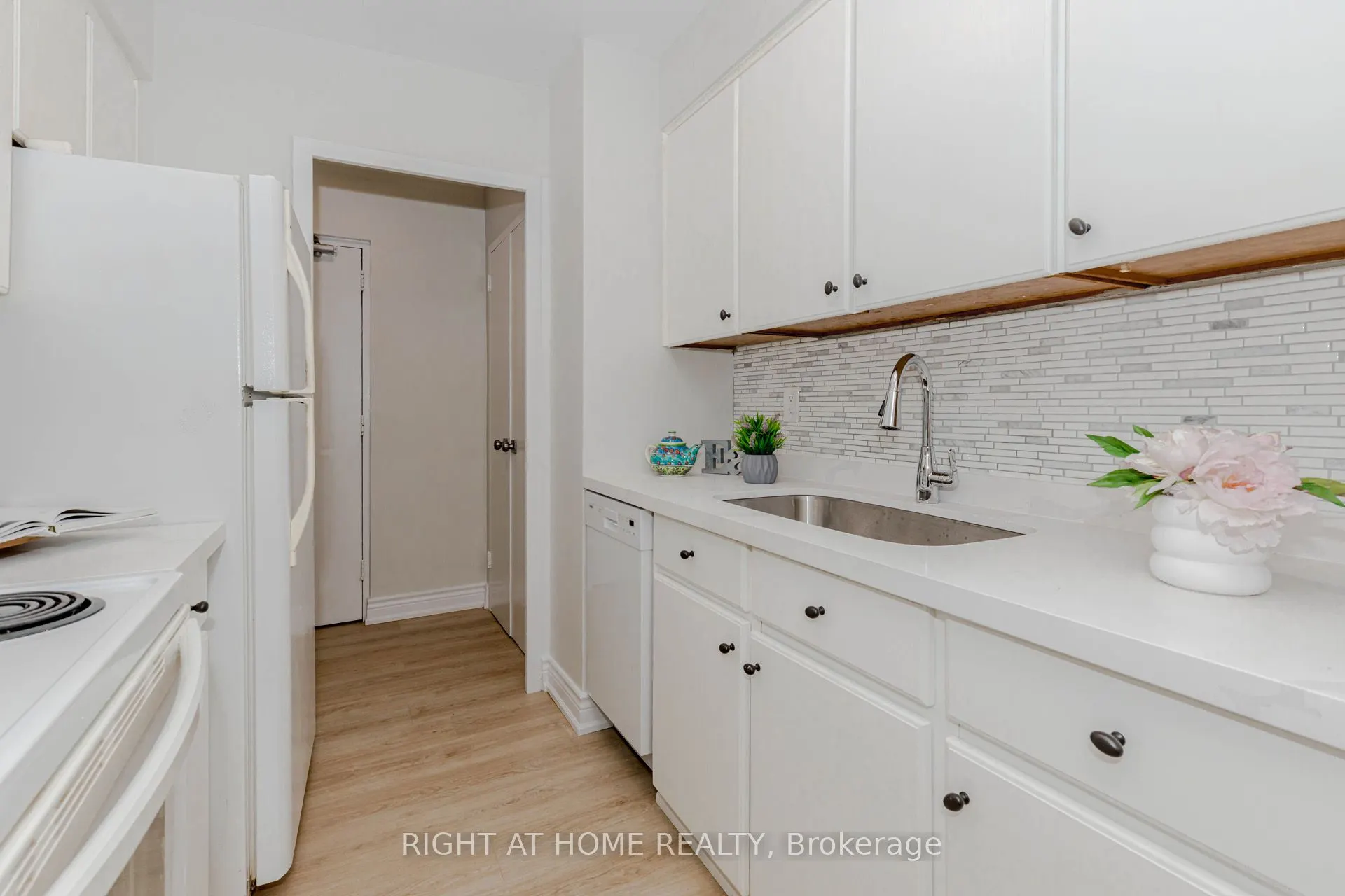 3311 Kingston Road, #707