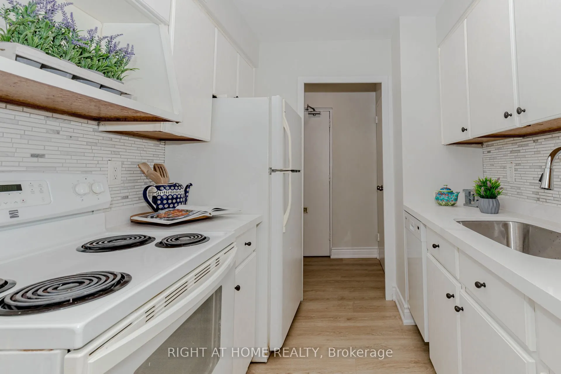 3311 Kingston Road, #707