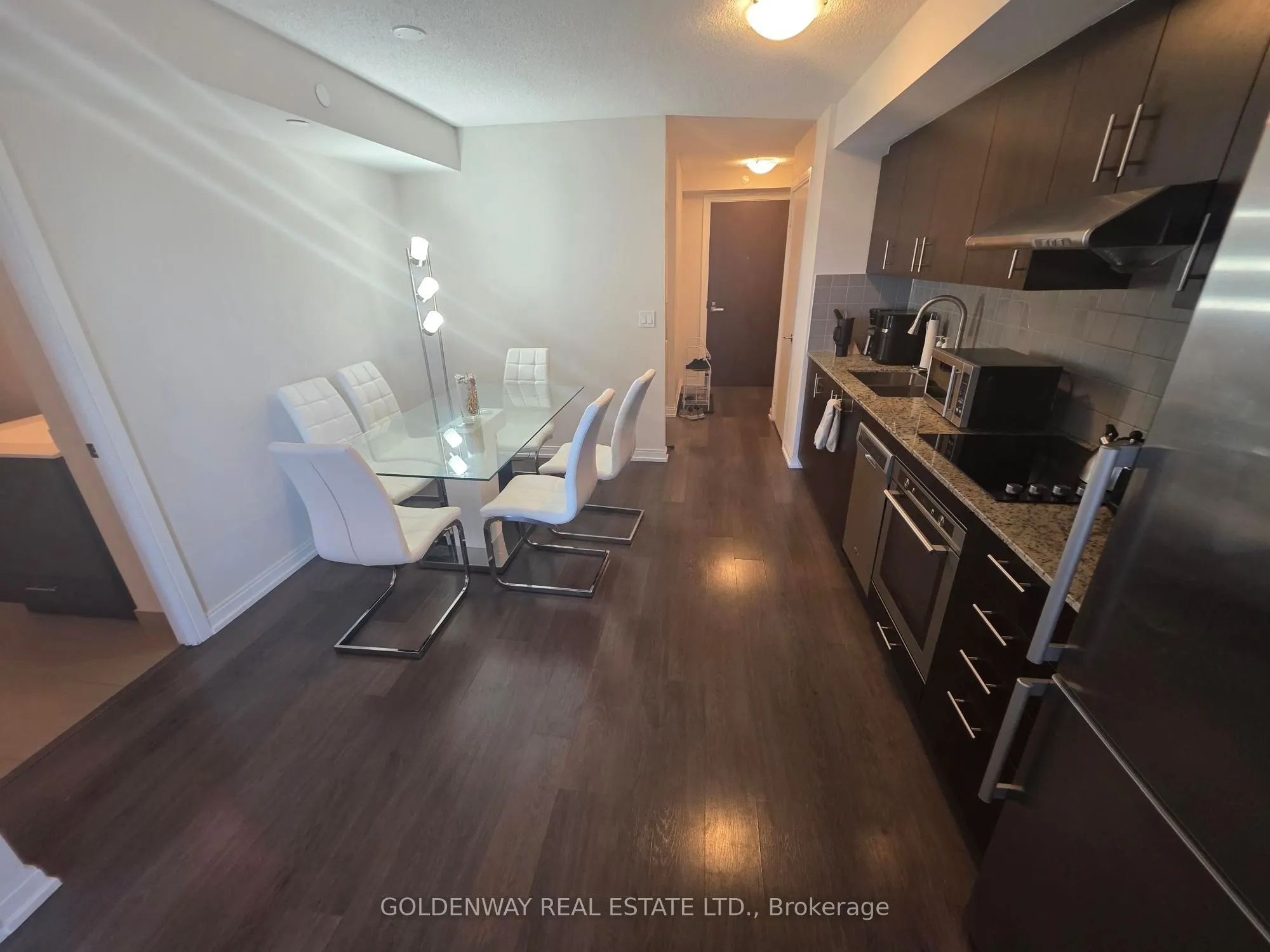 255 Village Green Square, #1401