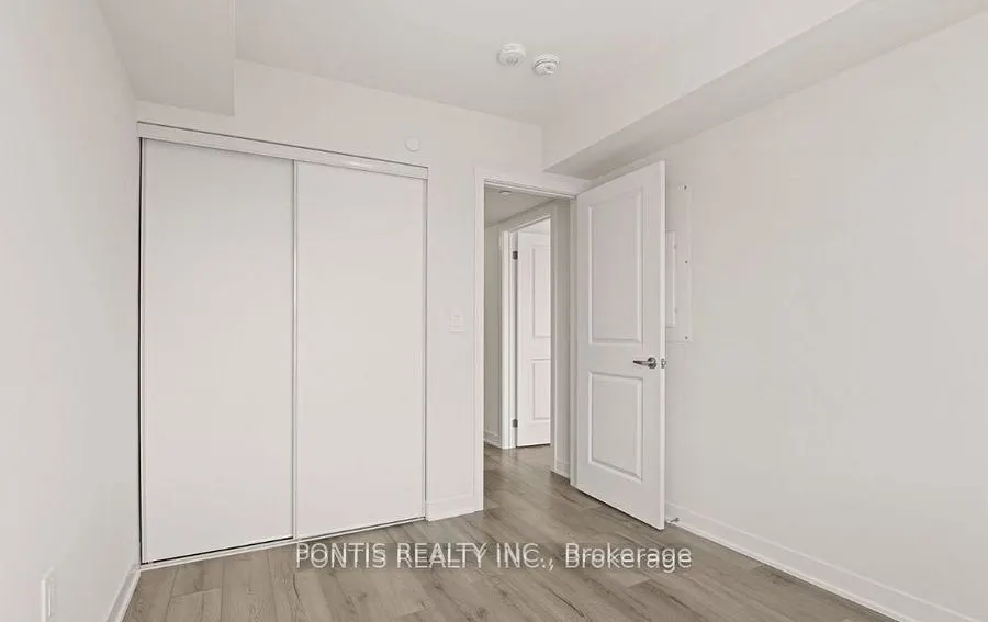 1695 Dersan Street, #220