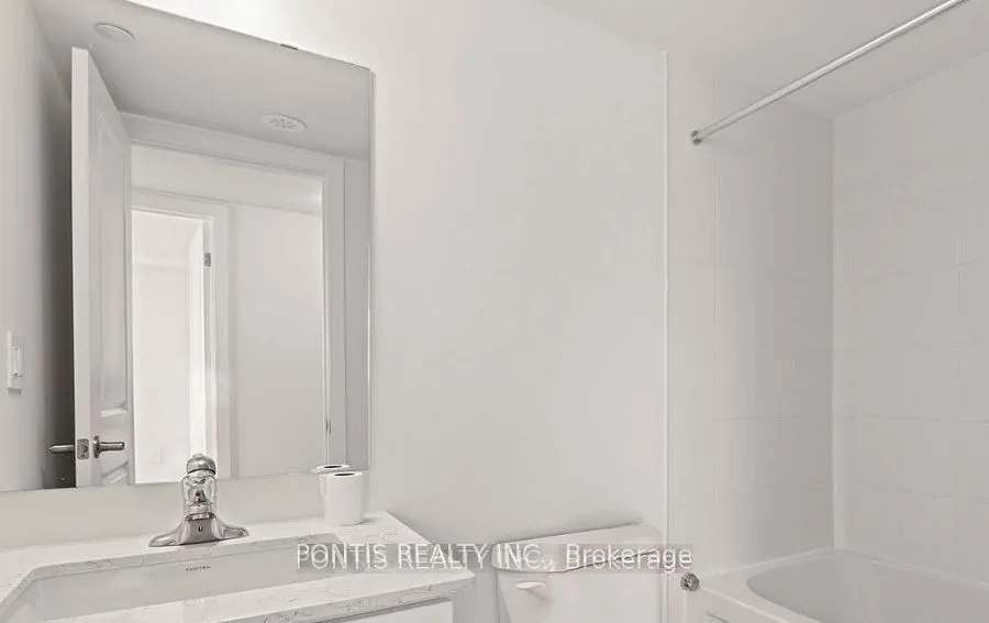 1695 Dersan Street, #220