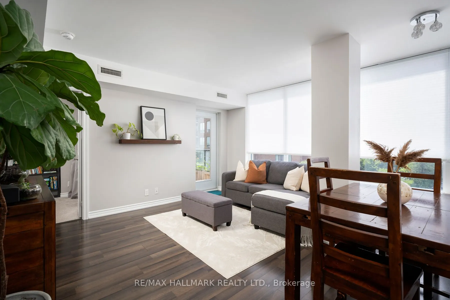 280 Donlands Avenue, #608