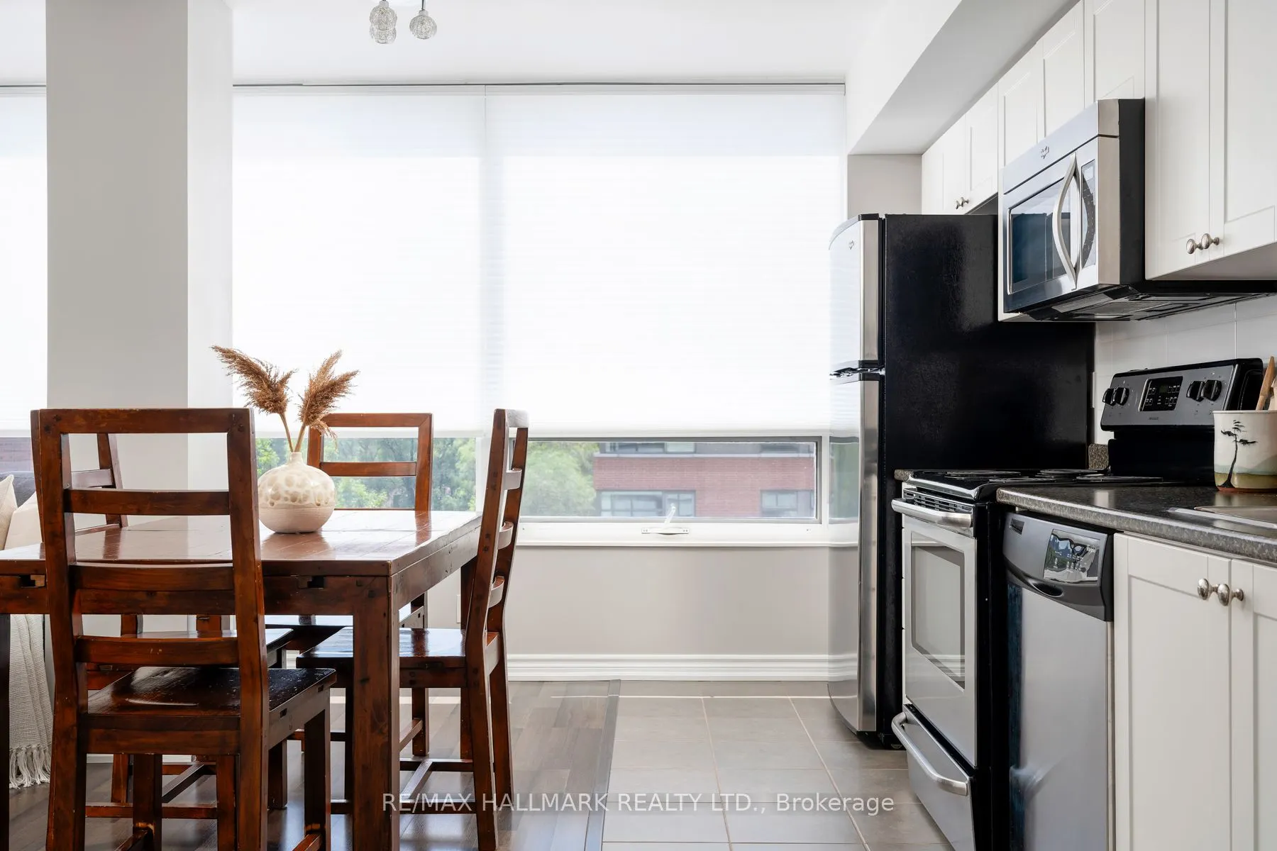 280 Donlands Avenue, #608