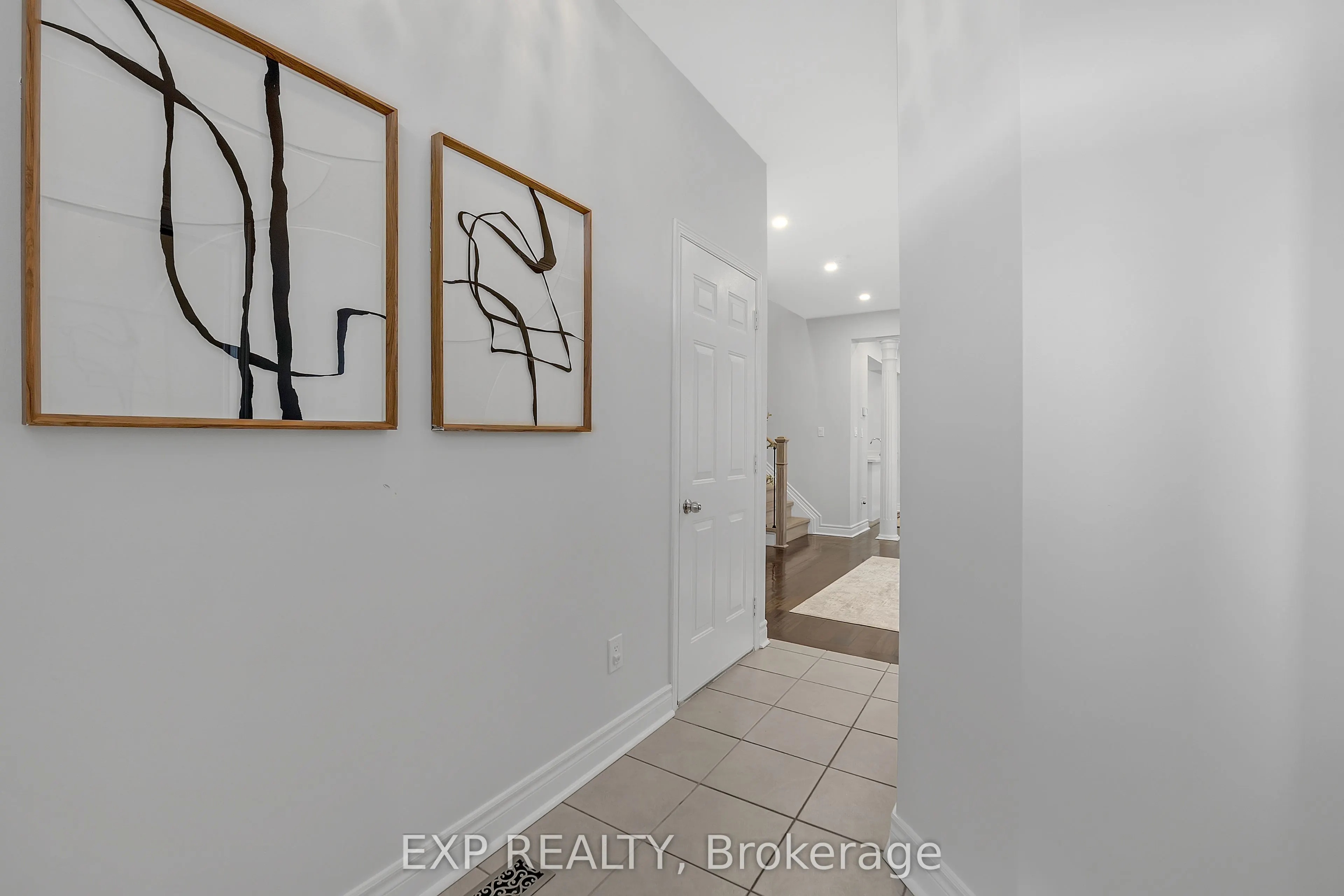 212 Shadow Place