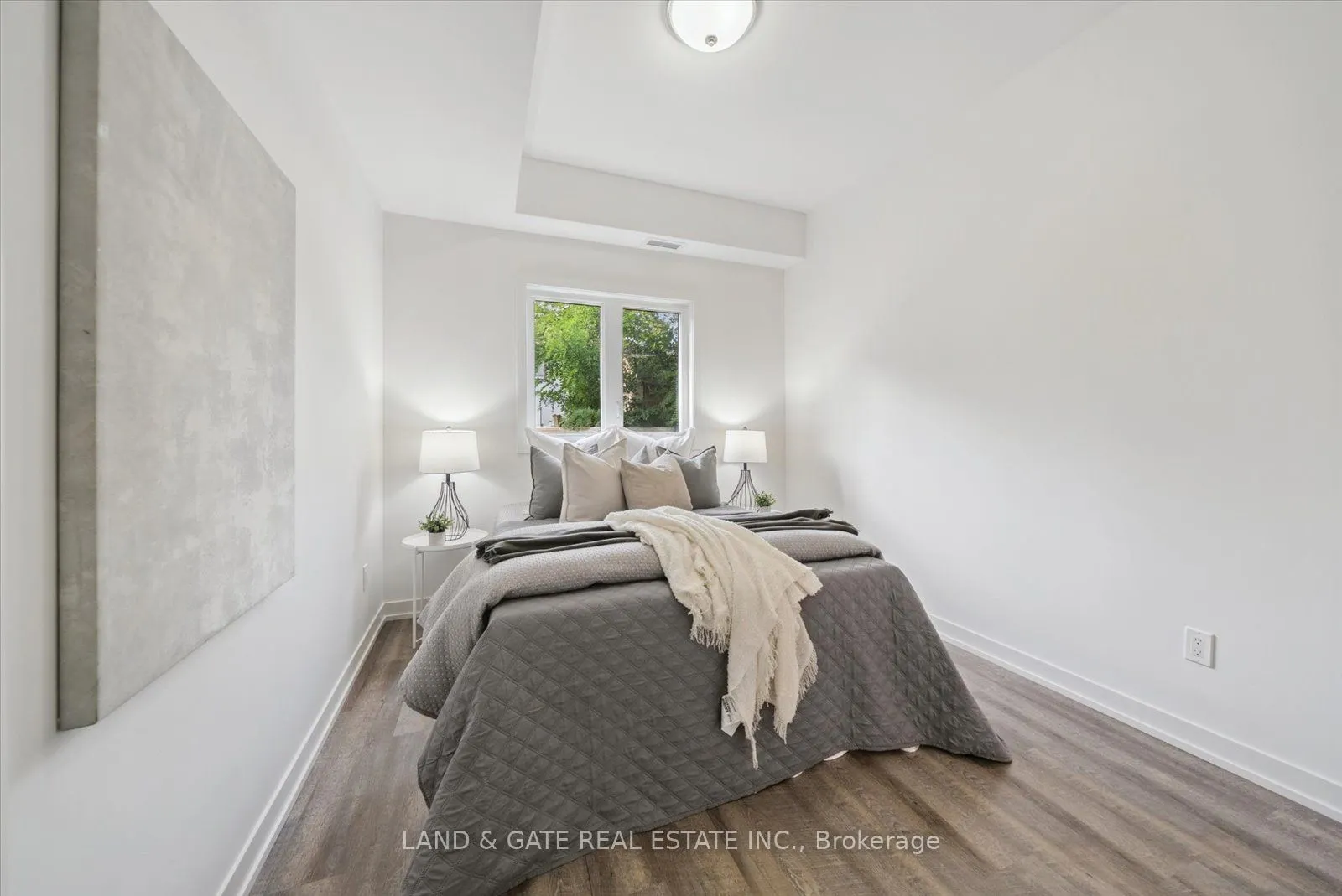 223 Albert Street, #3