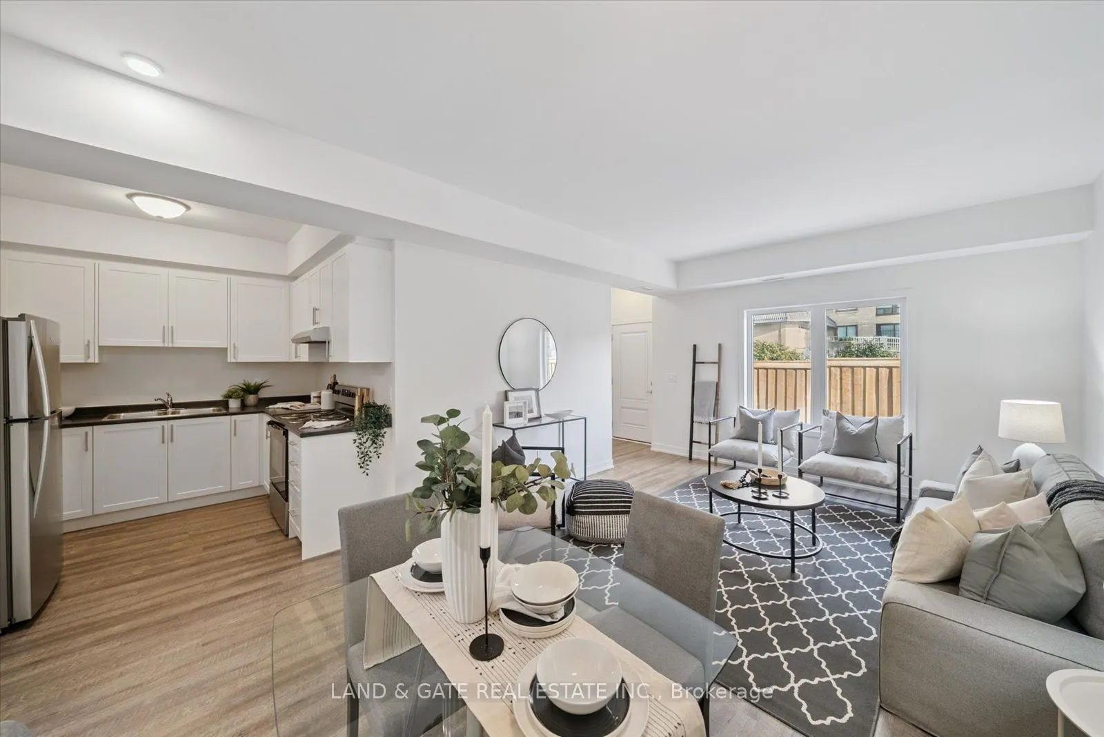 223 Albert Street, #3