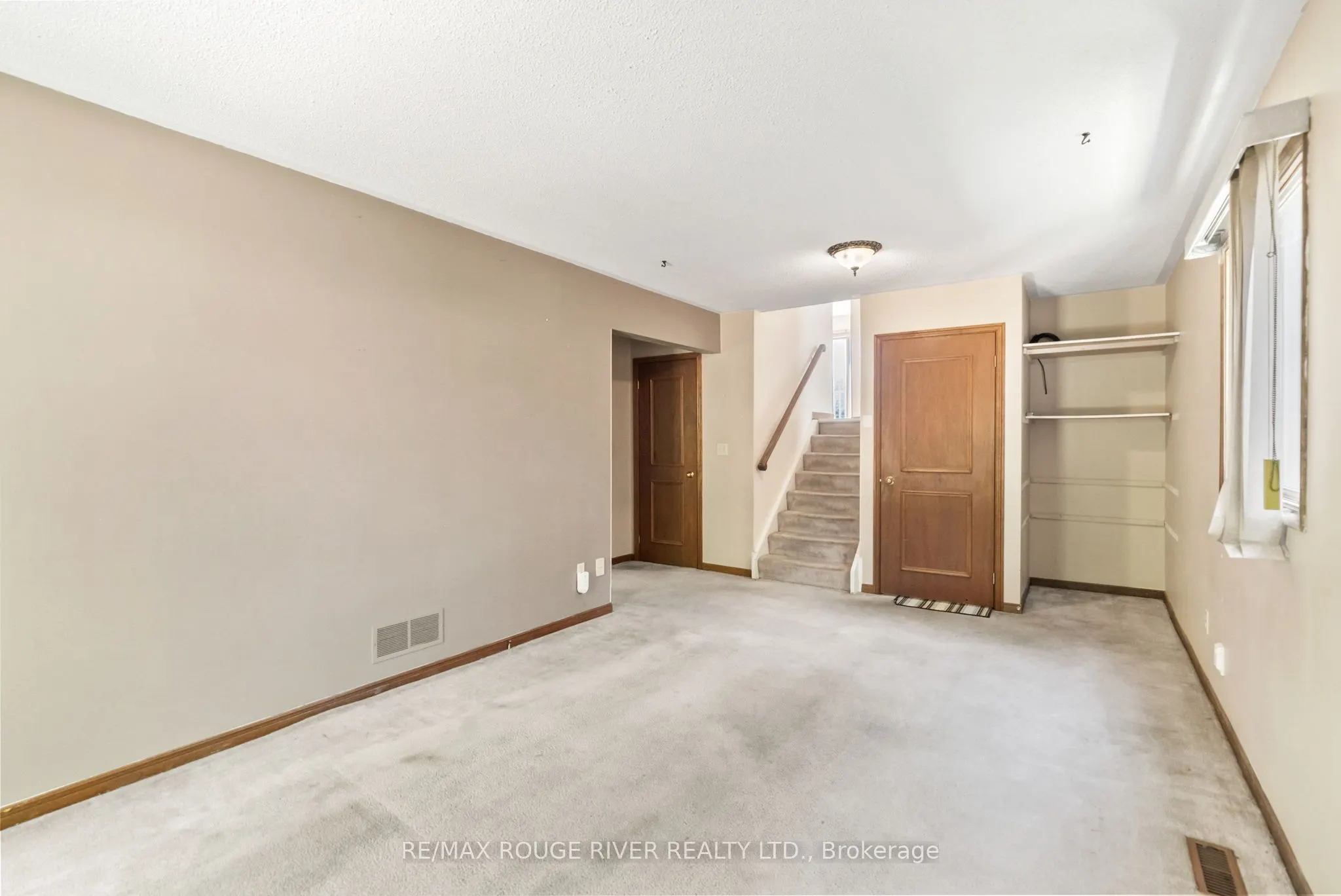 16 Borland Court