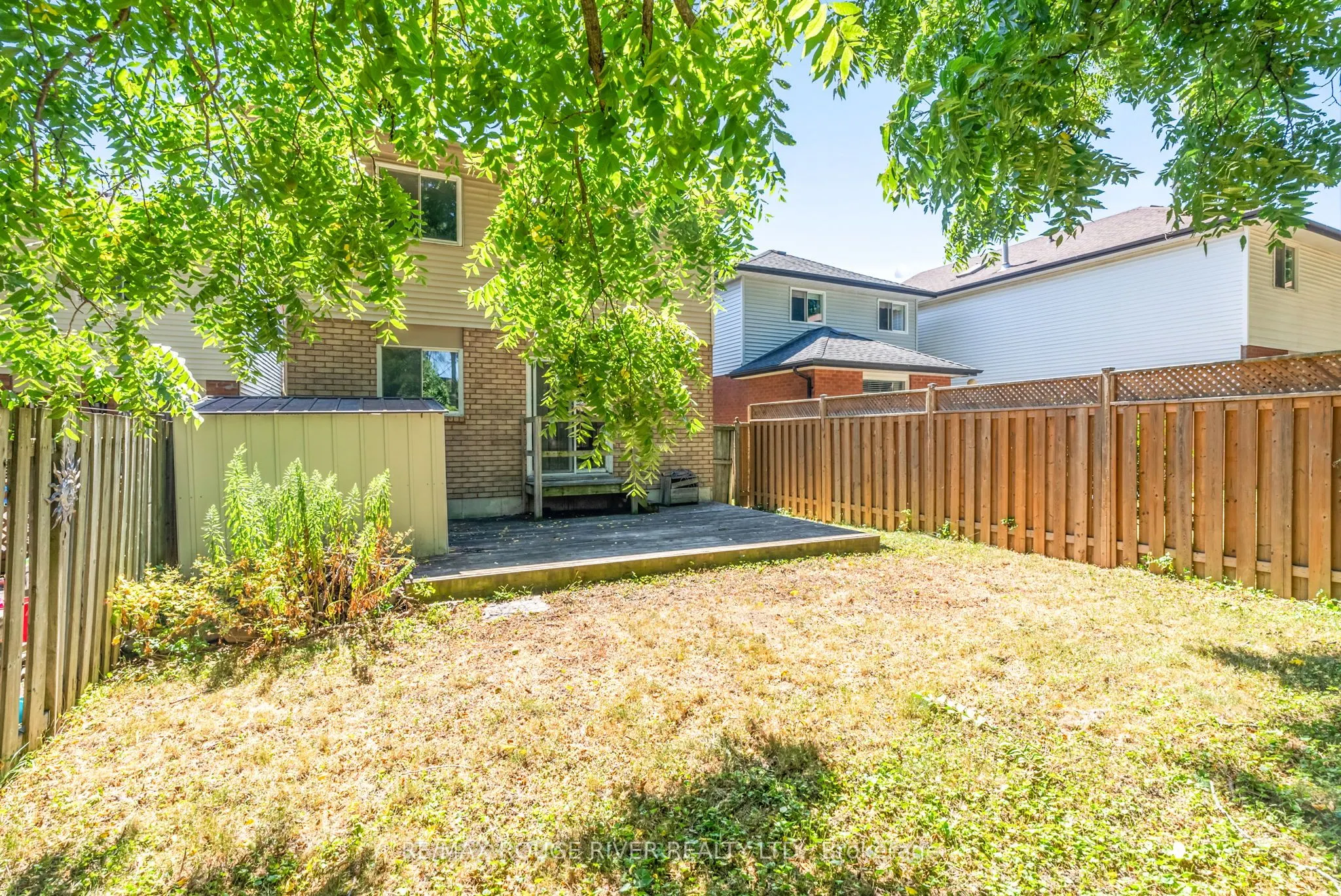 16 Borland Court
