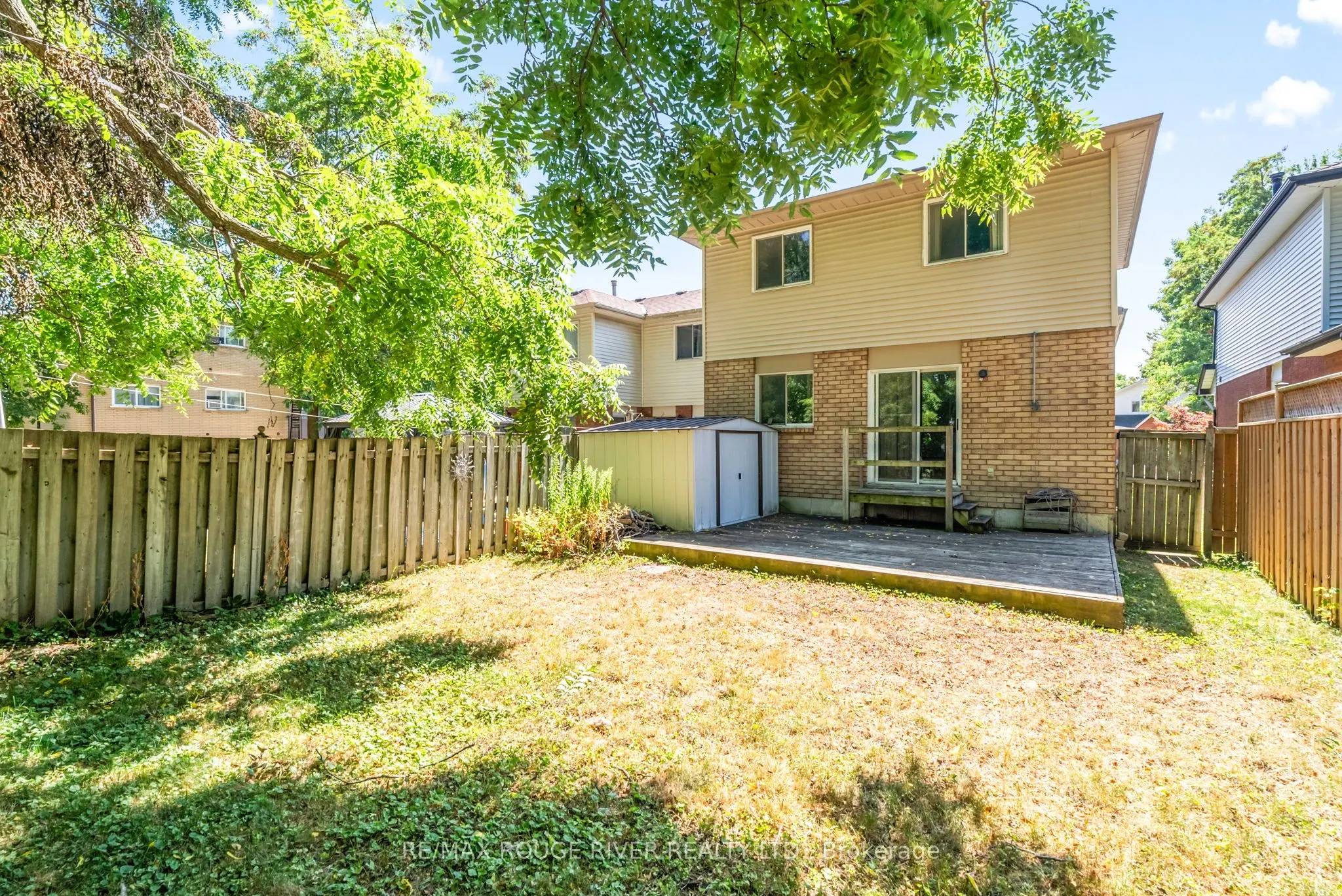 16 Borland Court