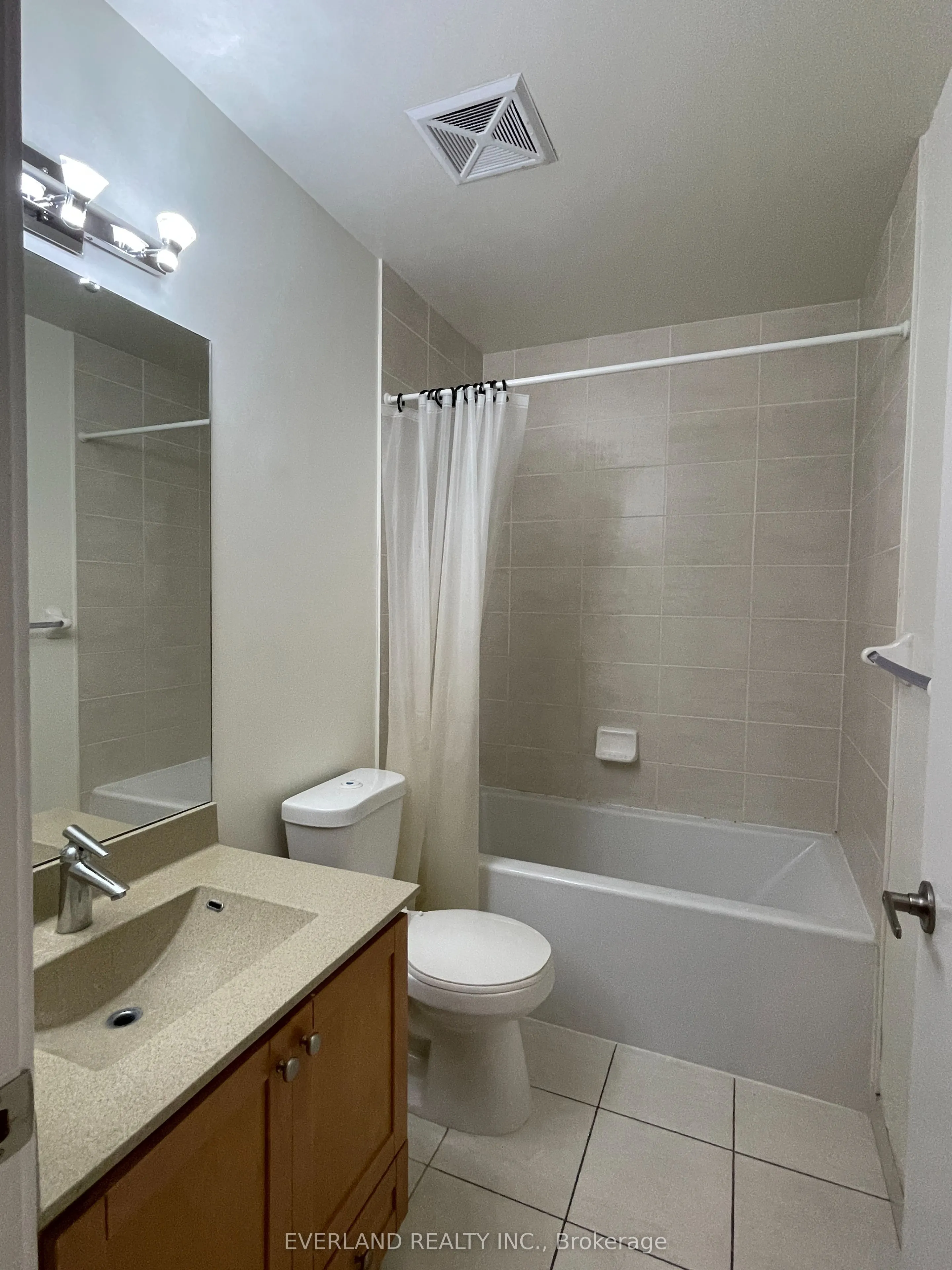 125 Village Green Square, #610