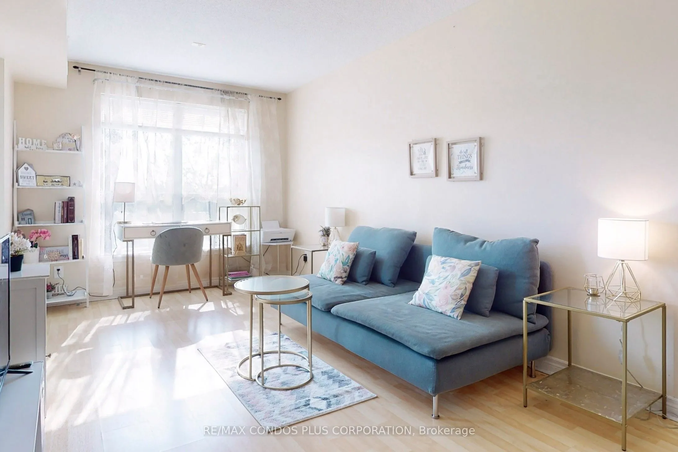 60 Fairfax Crescent, #315