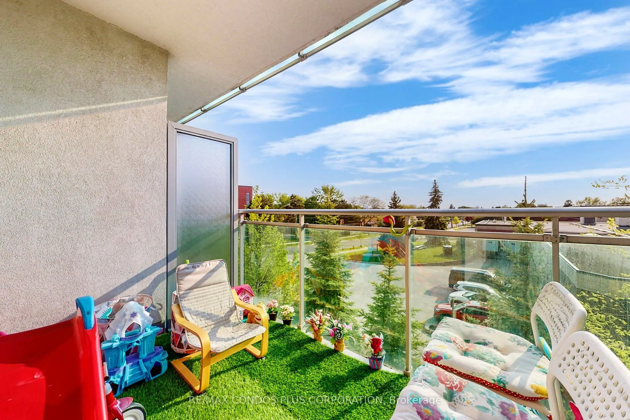 60 Fairfax Crescent, #315