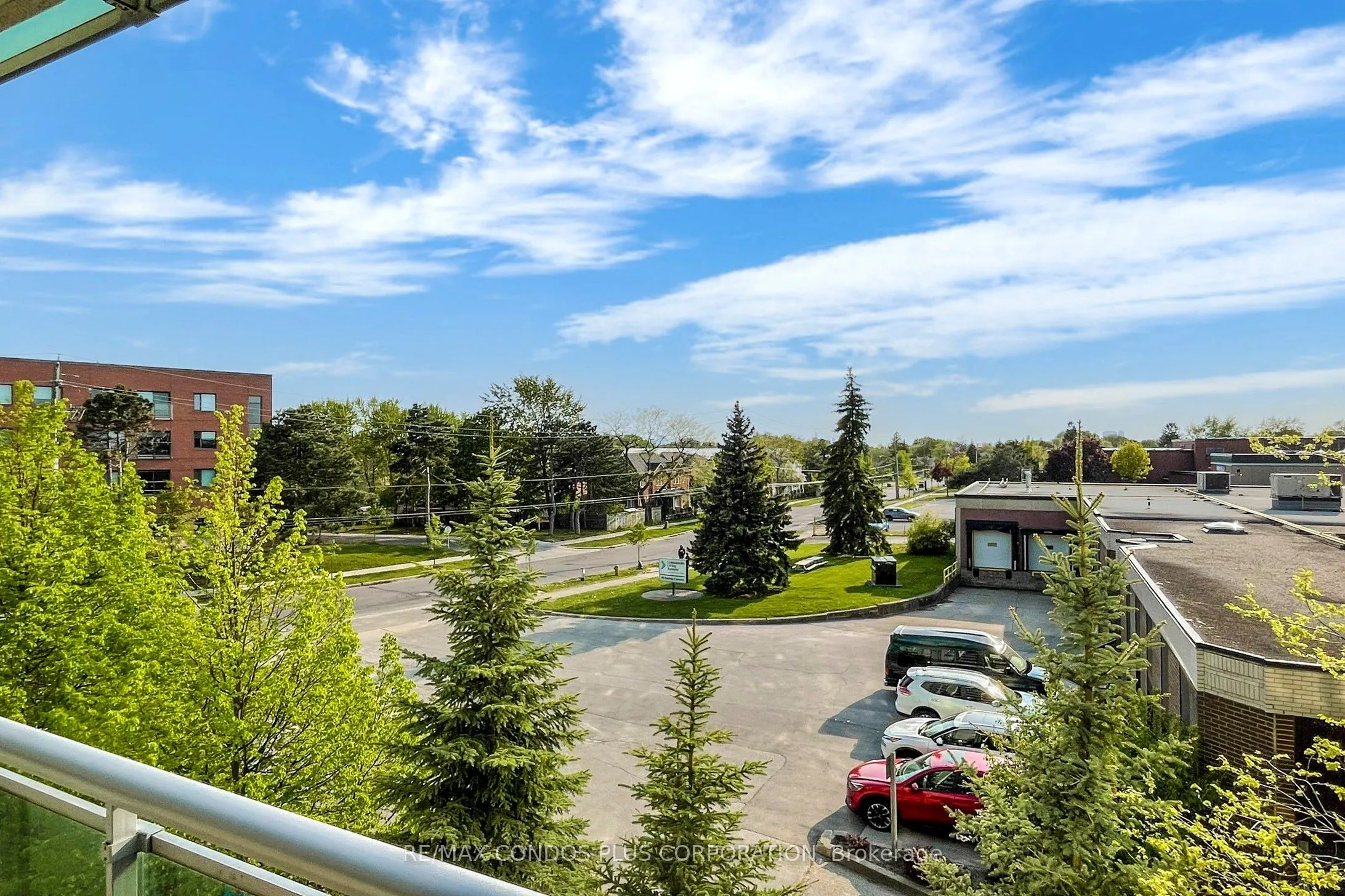 60 Fairfax Crescent, #315