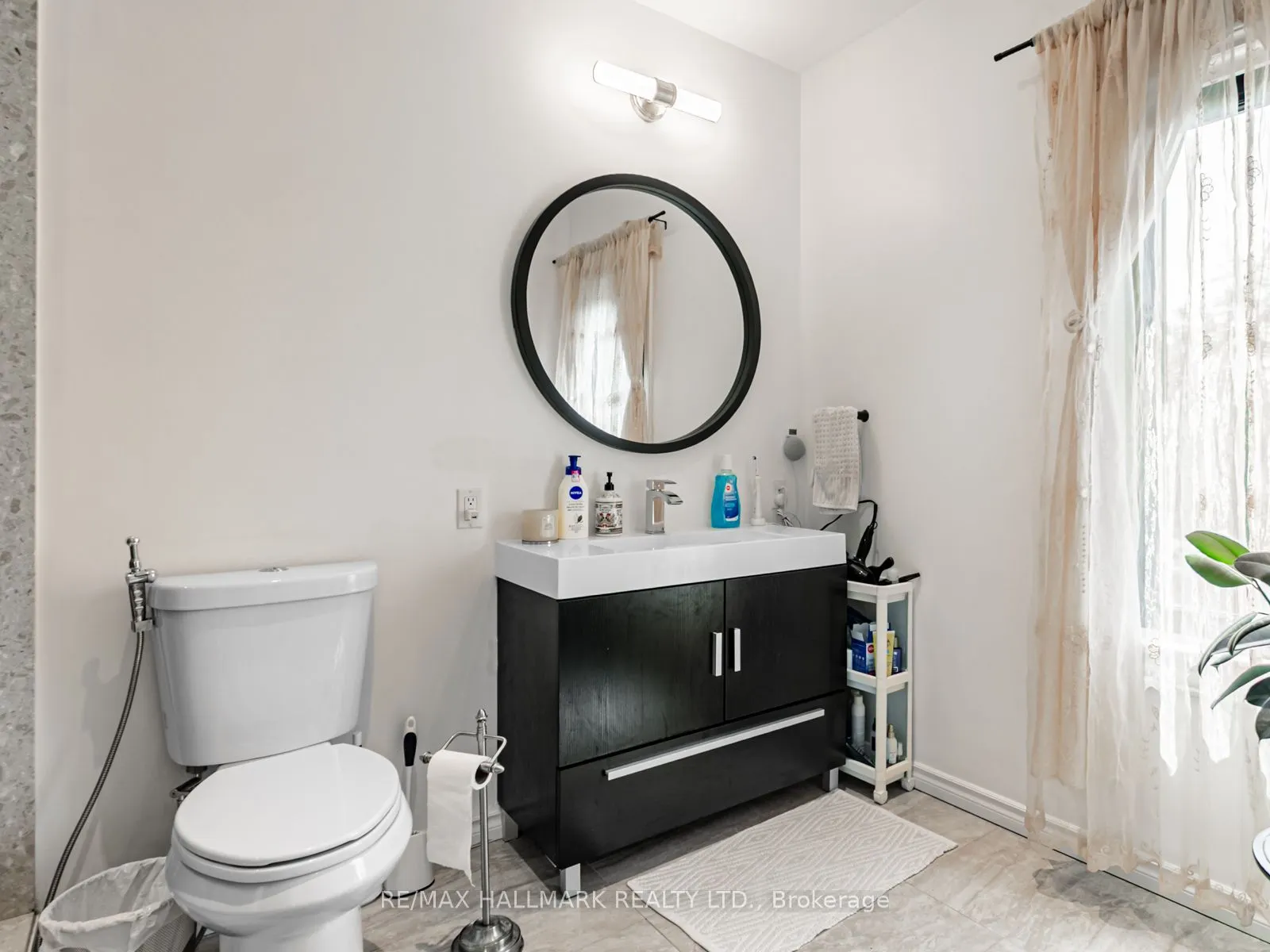 47 Hazelwood Avenue, #Main & 2nd Floor