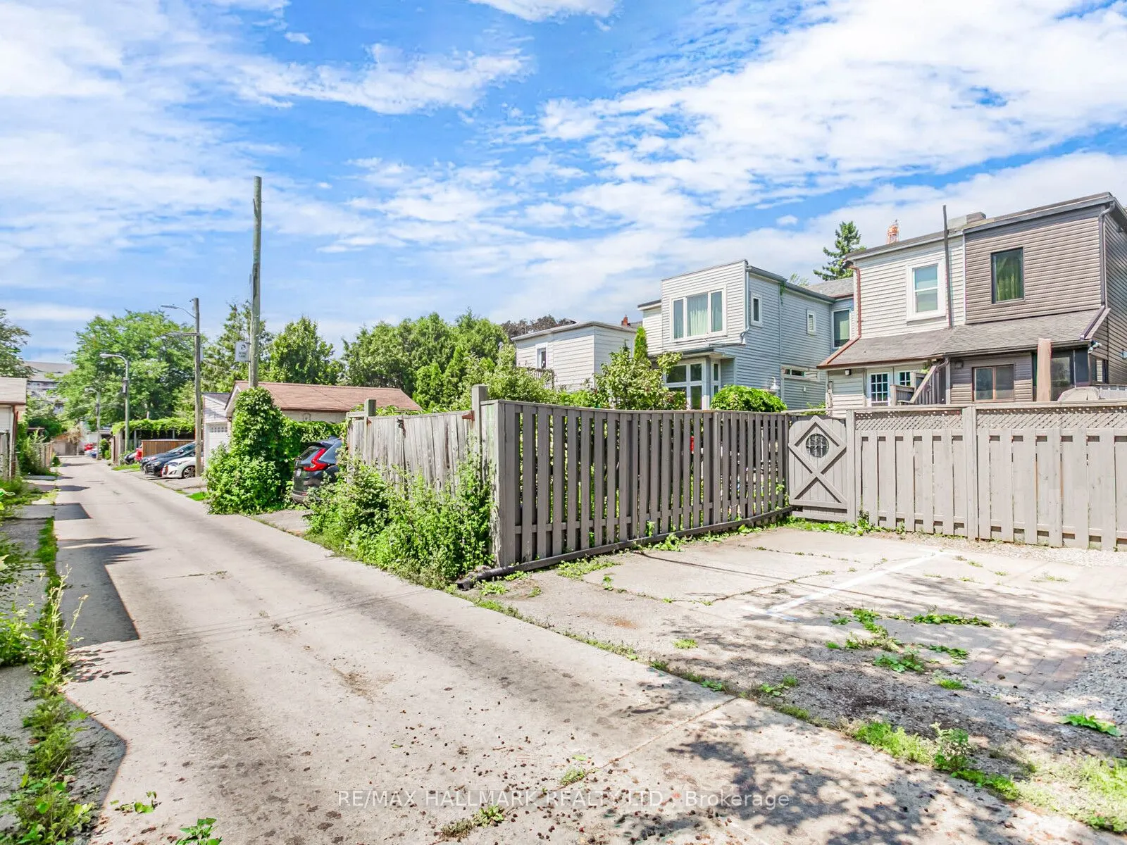 47 Hazelwood Avenue, #Main & 2nd Floor