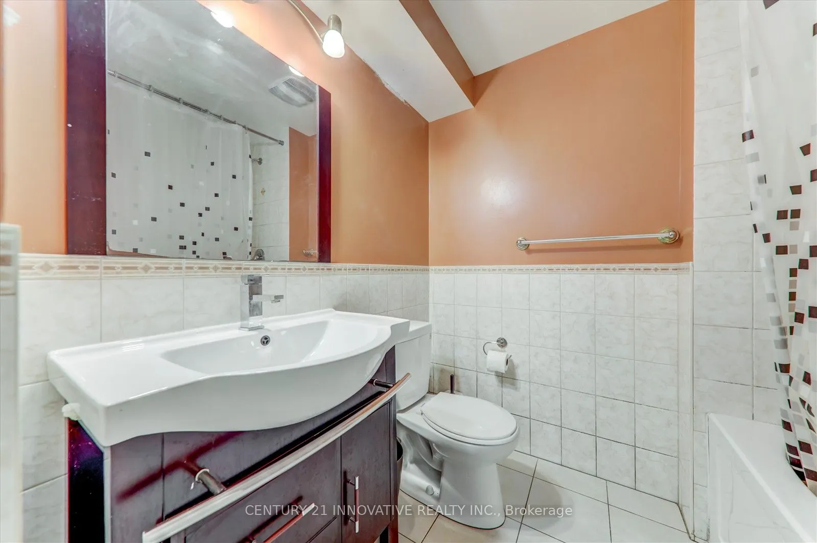 34 Dundalk Drive, #1