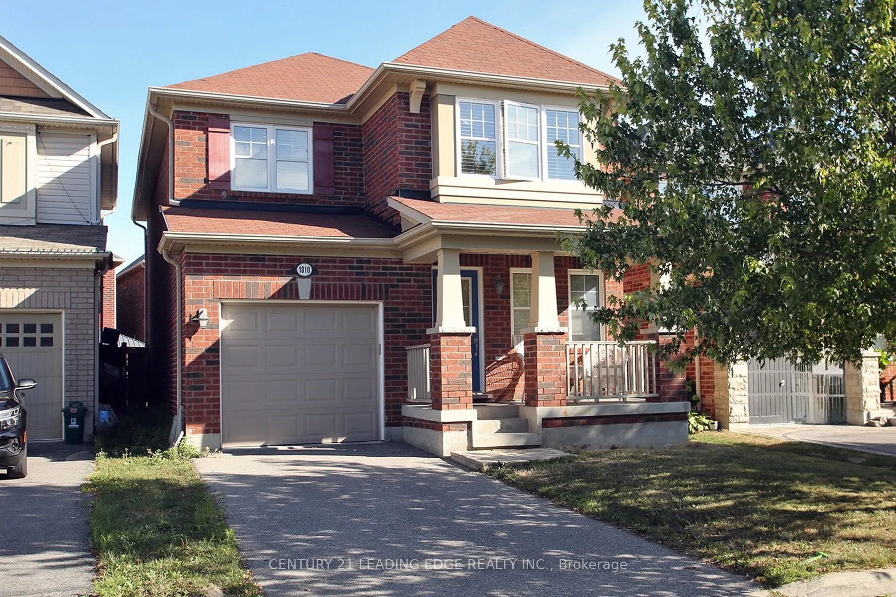 1810 Parkhurst Crescent