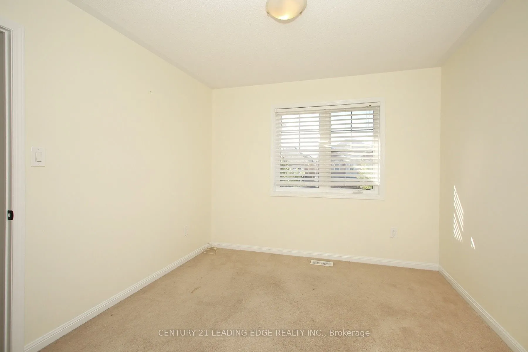 1810 Parkhurst Crescent