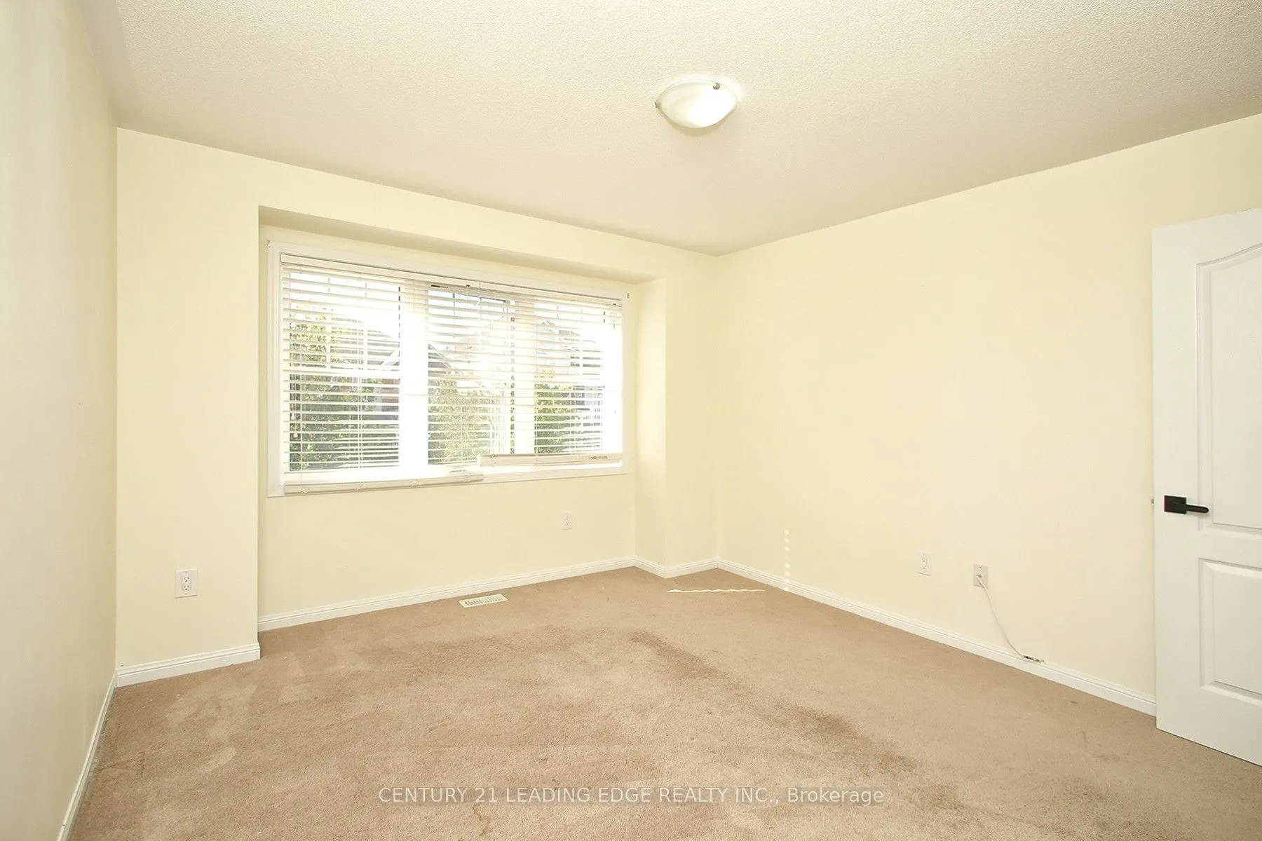 1810 Parkhurst Crescent