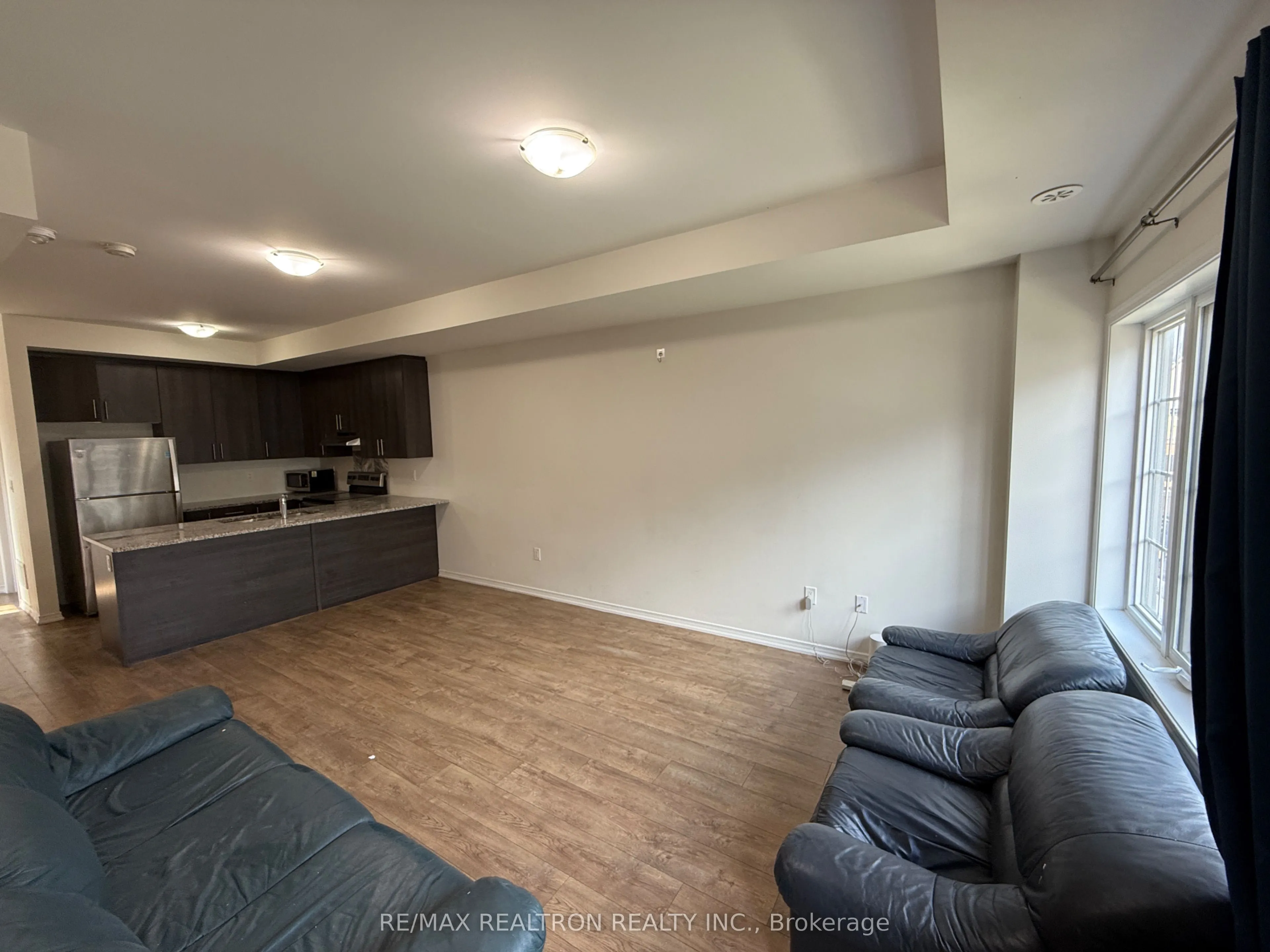 2674 Magdalene Path E, #100